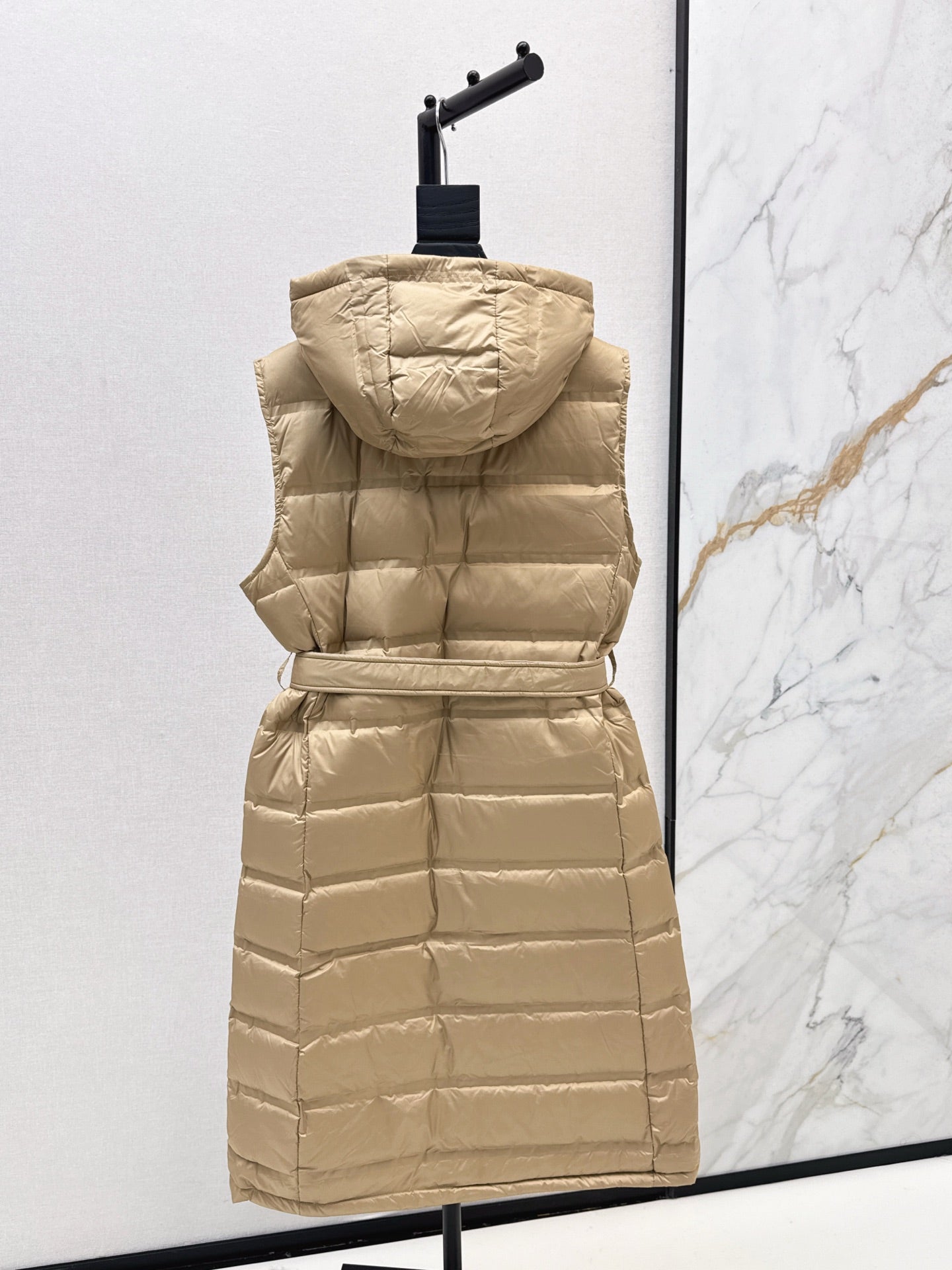 Max*M 25fw Double-sided down vest