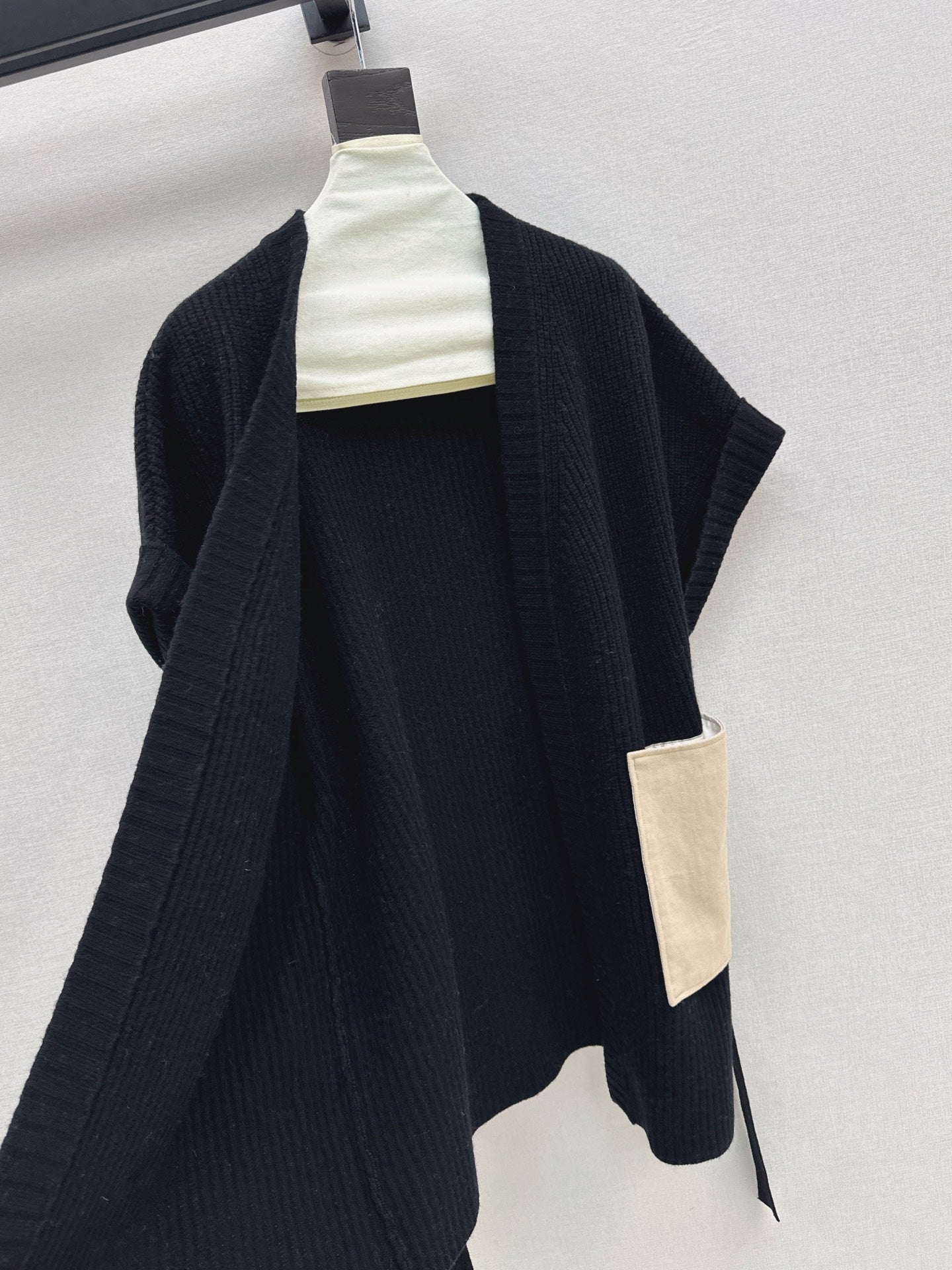 Lor*P 25fw wool vest