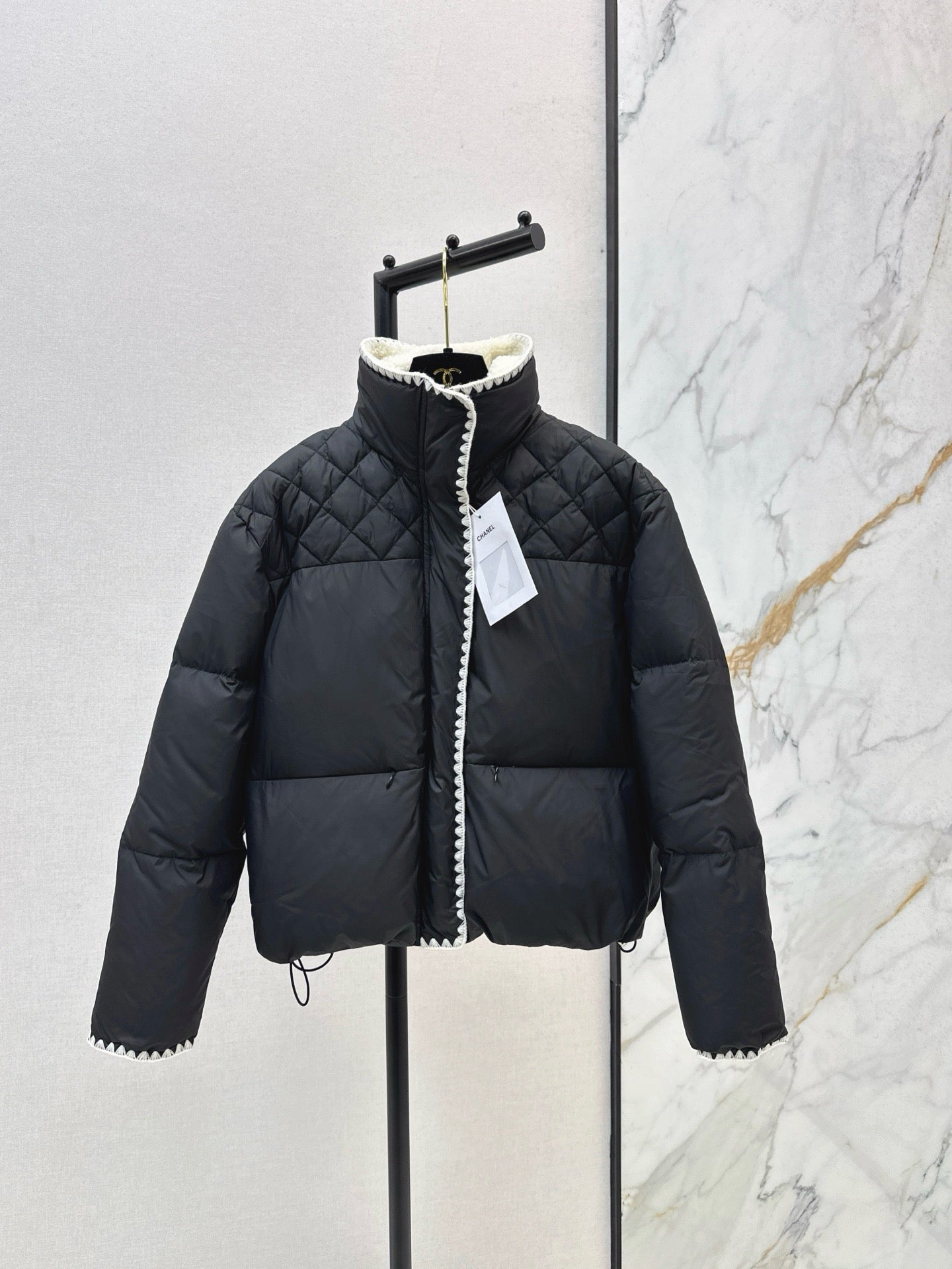 C*nel 25fw down jacket