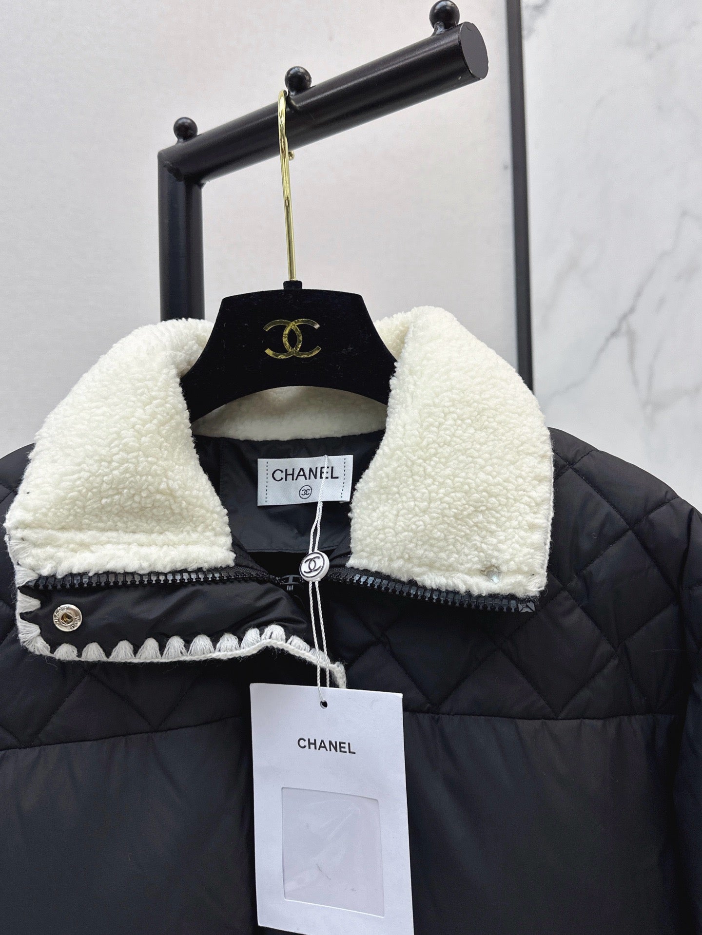 C*nel 25fw down jacket