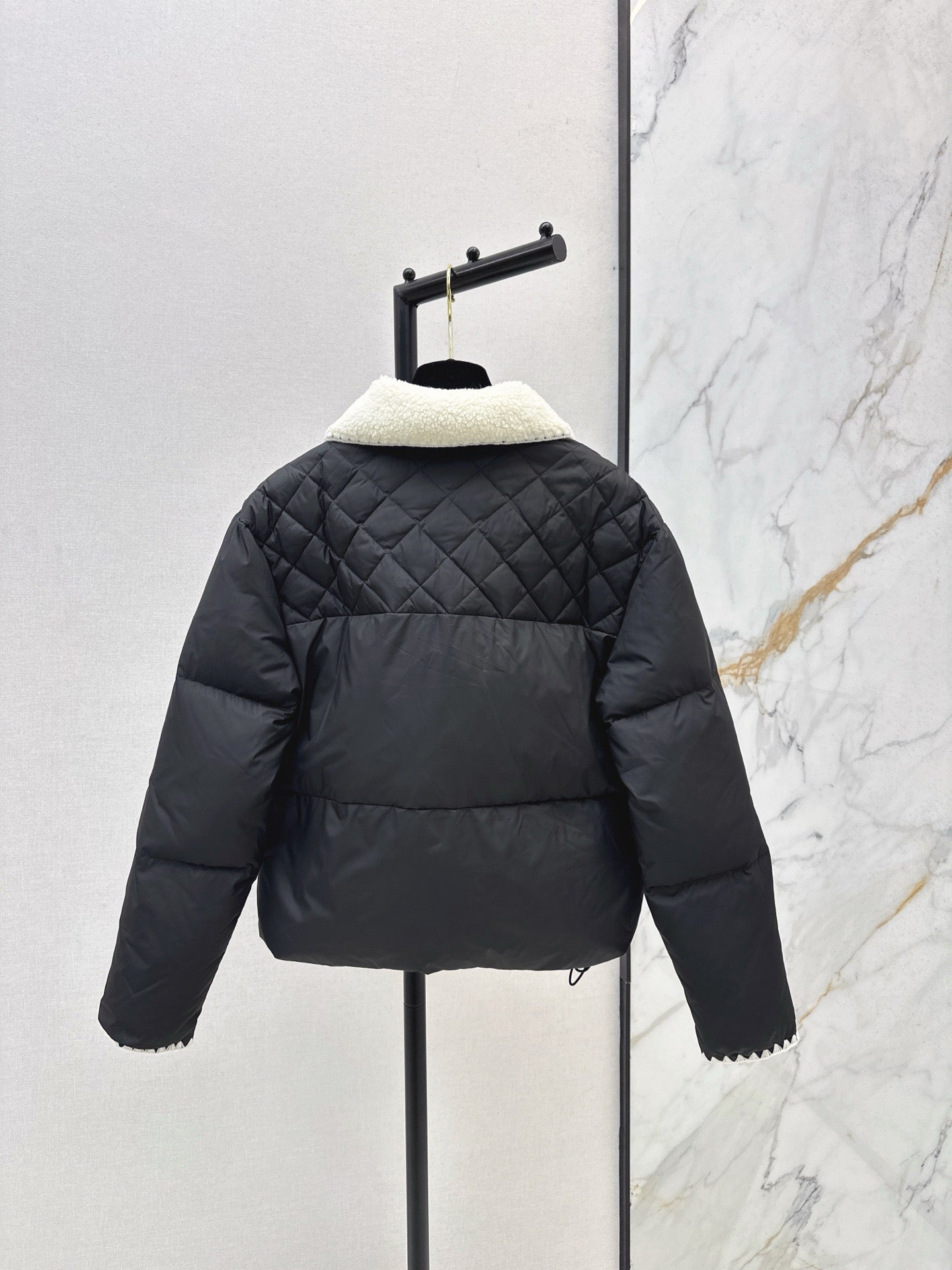 C*nel 25fw down jacket