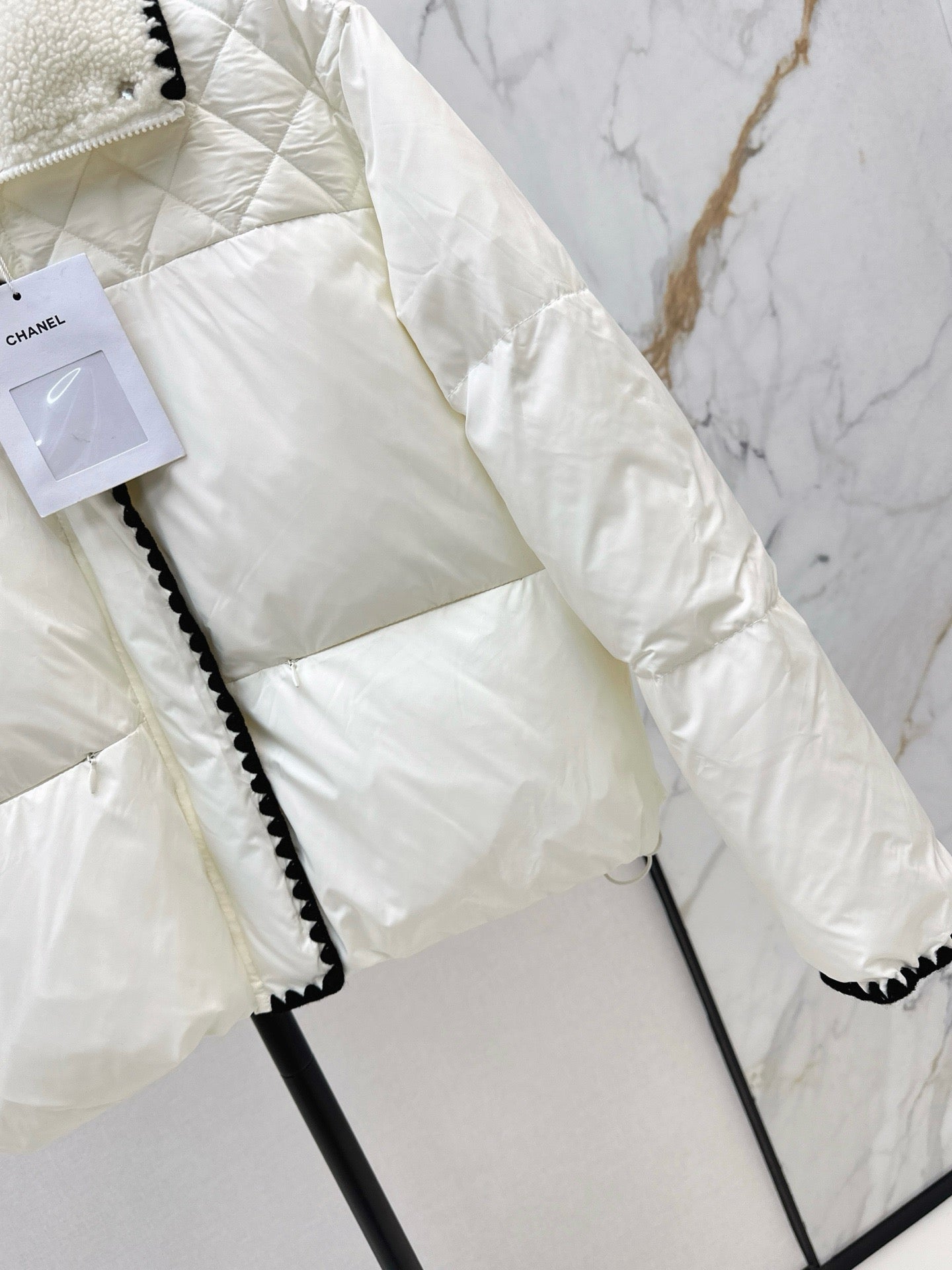 C*nel 25fw down jacket