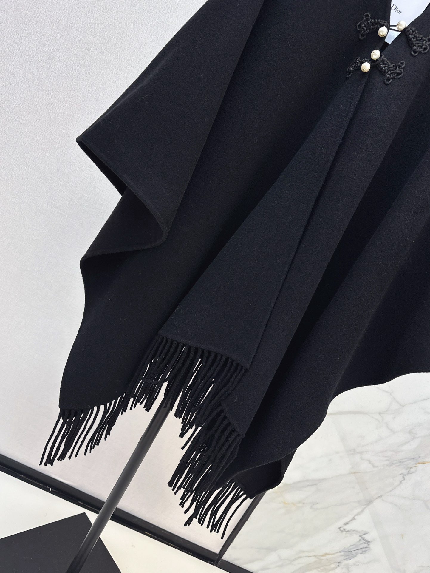 D*r 25fw scarf cape coat