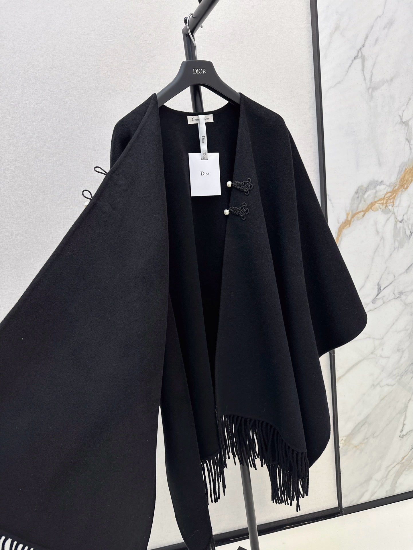 D*r 25fw scarf cape coat
