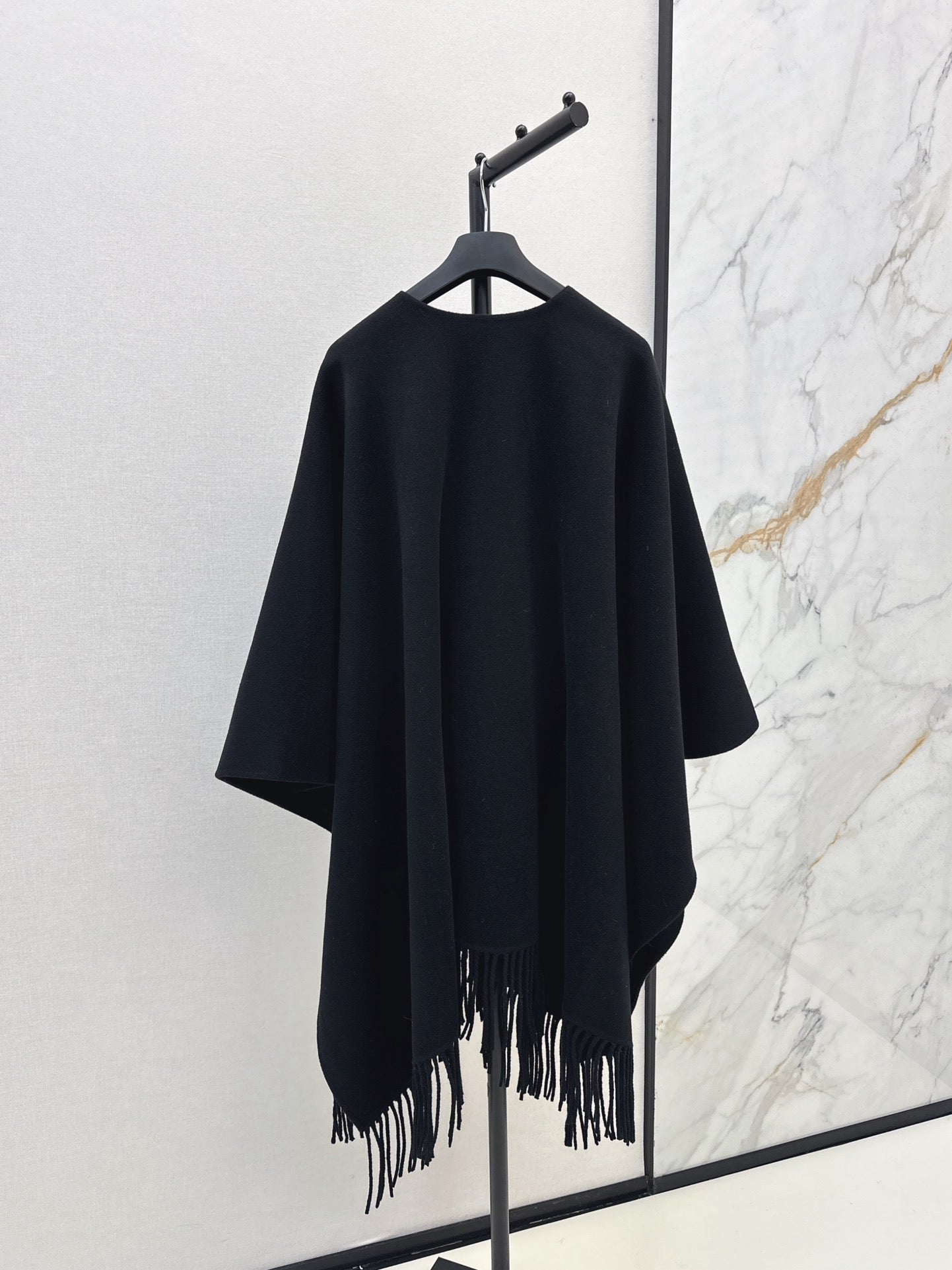 D*r 25fw scarf cape coat