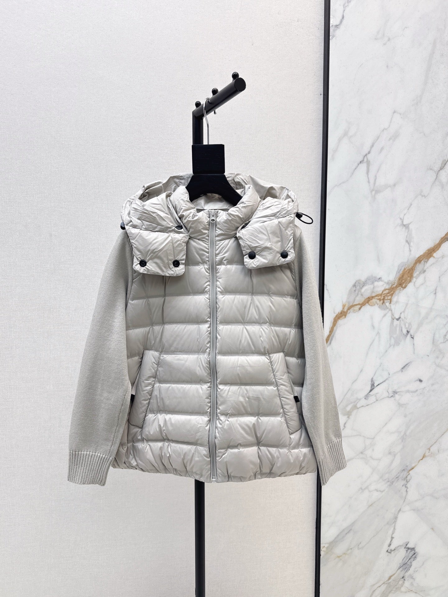 Brune*C 25fw down jacket