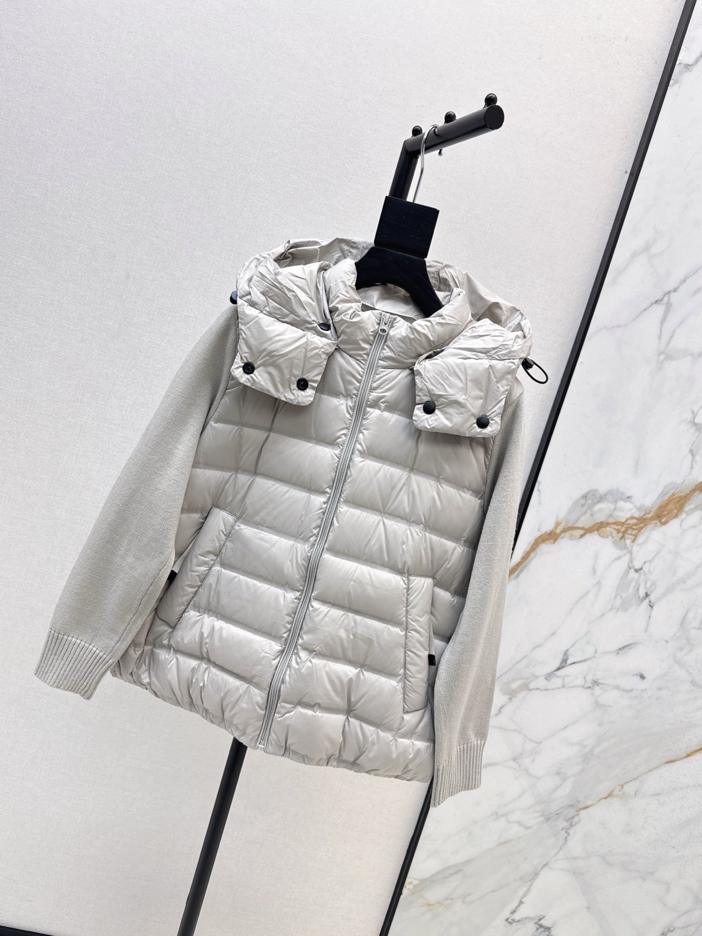 Brune*C 25fw down jacket