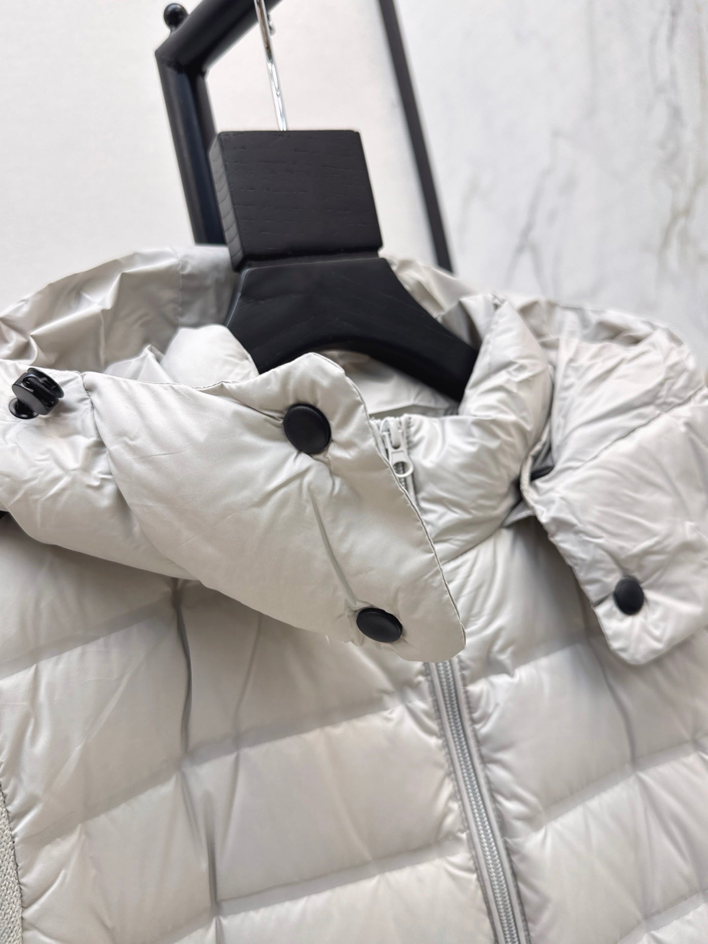 Brune*C 25fw down jacket