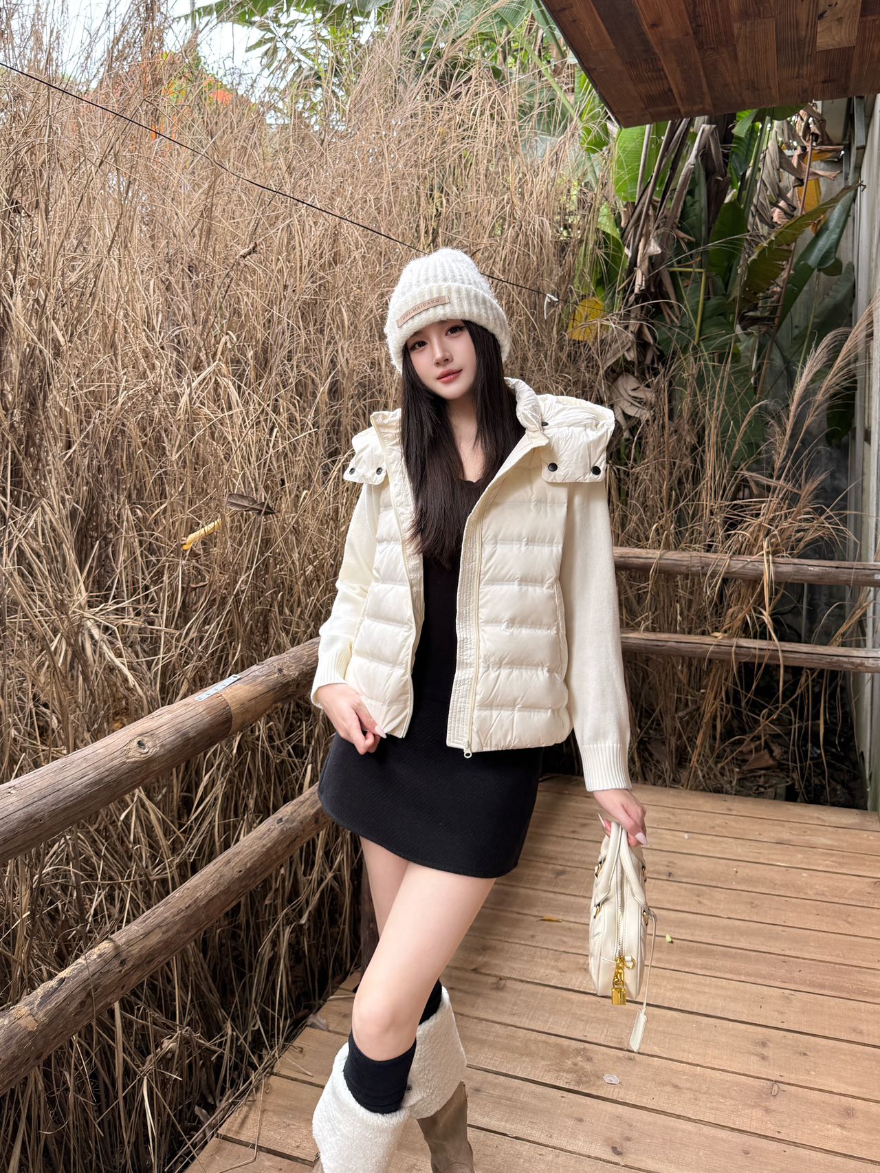 Brune*C 25fw down jacket