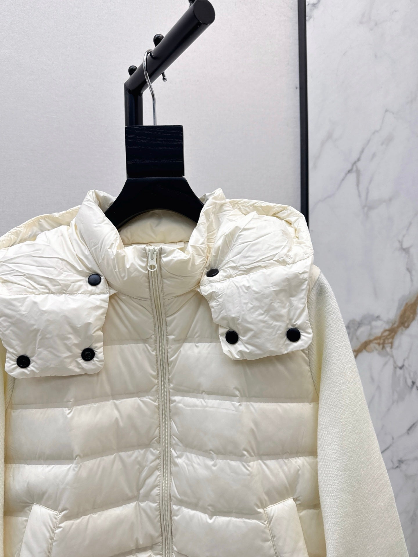 Brune*C 25fw down jacket