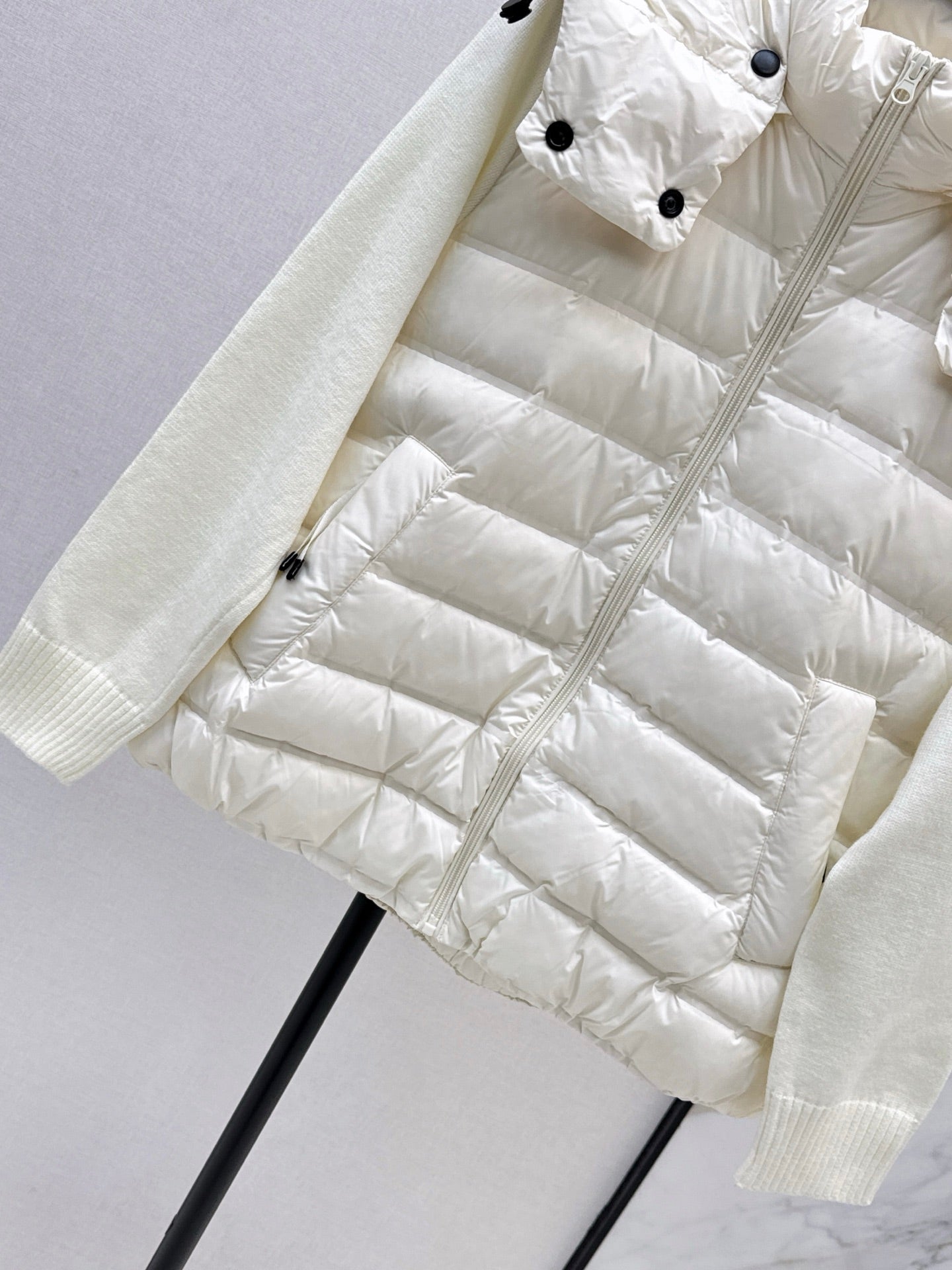 Brune*C 25fw down jacket