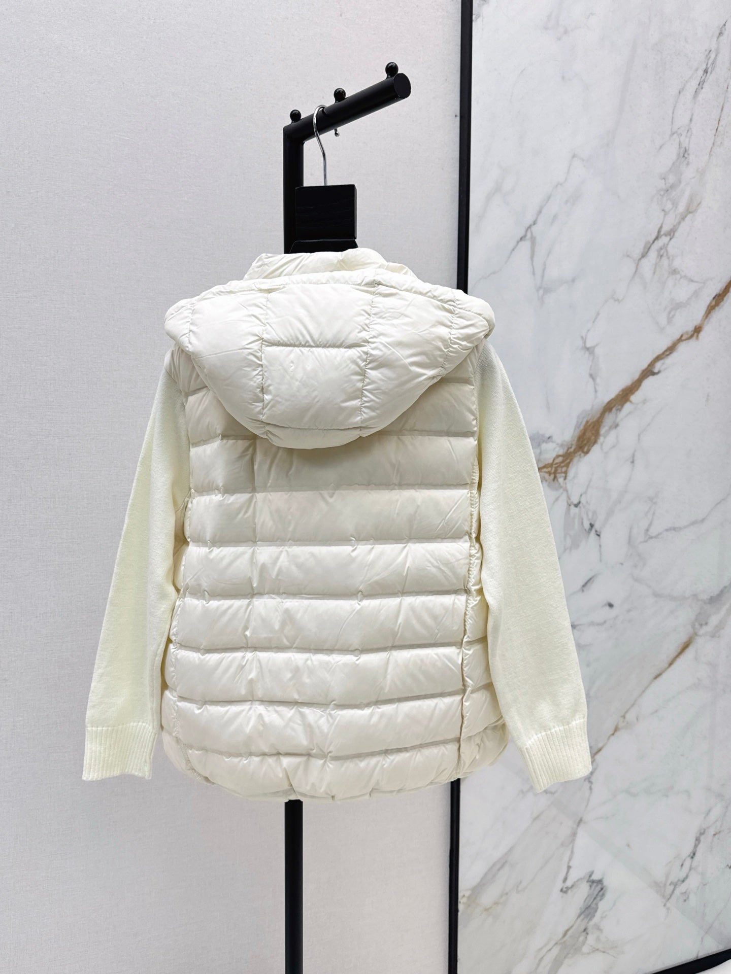 Brune*C 25fw down jacket