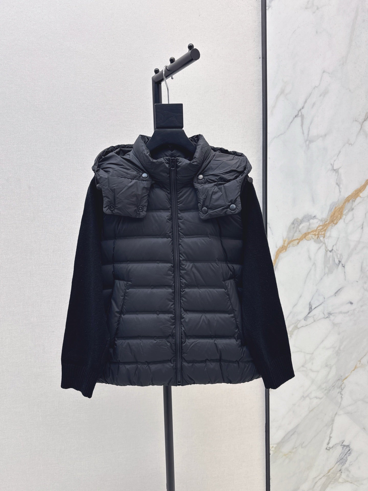 Brune*C 25fw down jacket