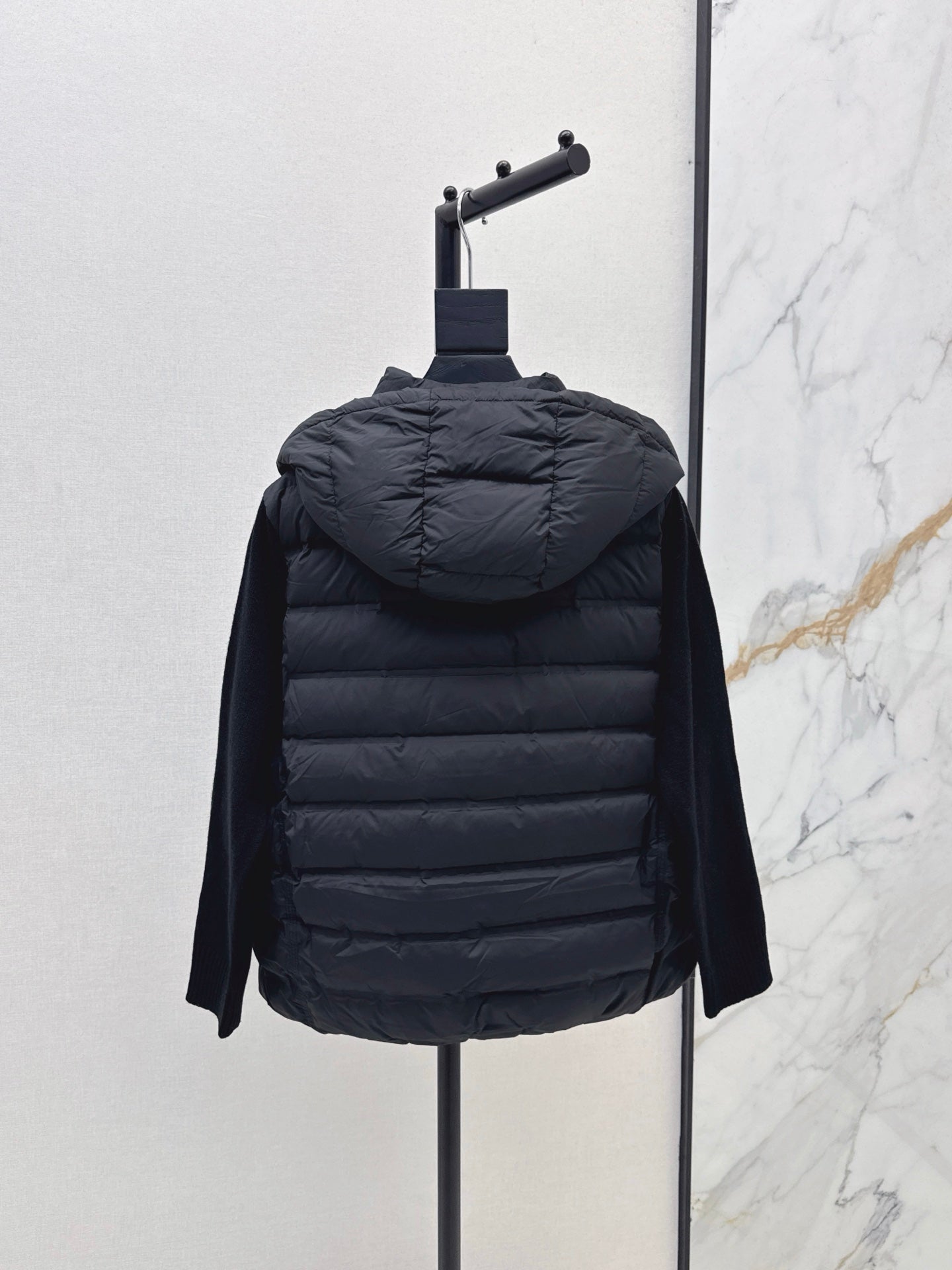 Brune*C 25fw down jacket