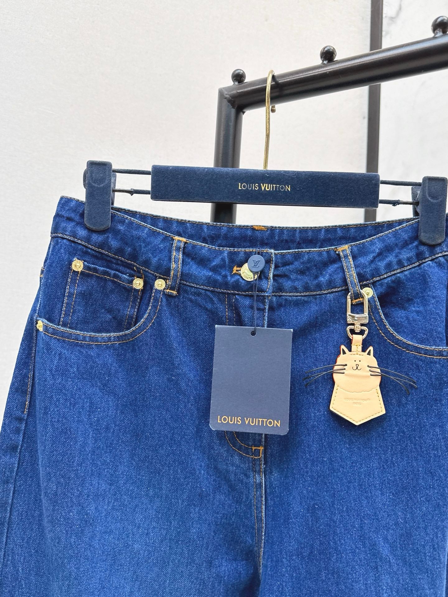 Loui* 25fw denim jeans