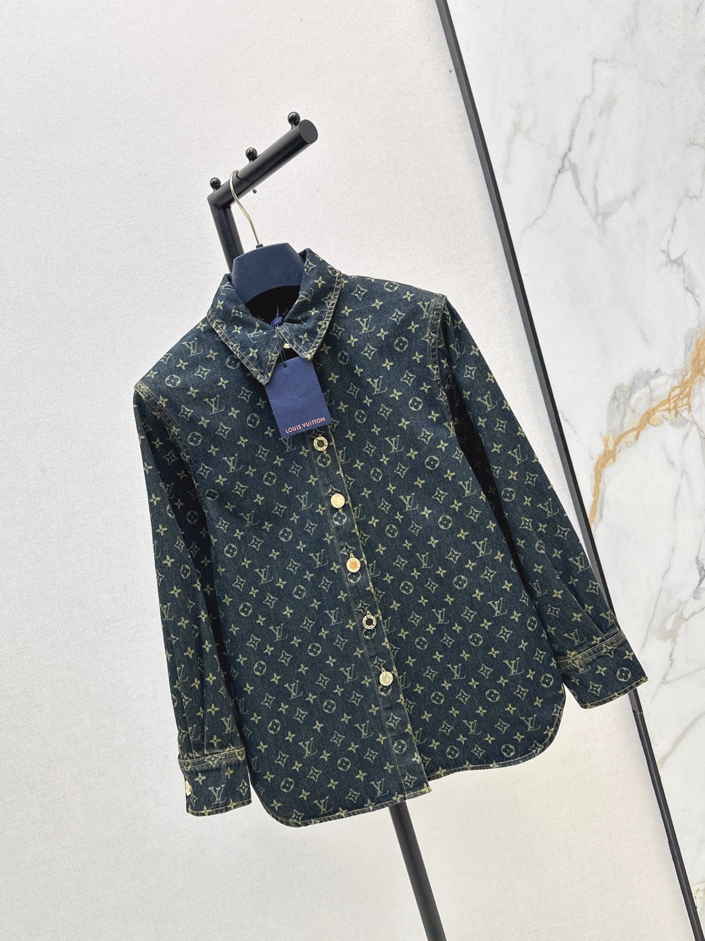 Loui* 25fw denim shirt