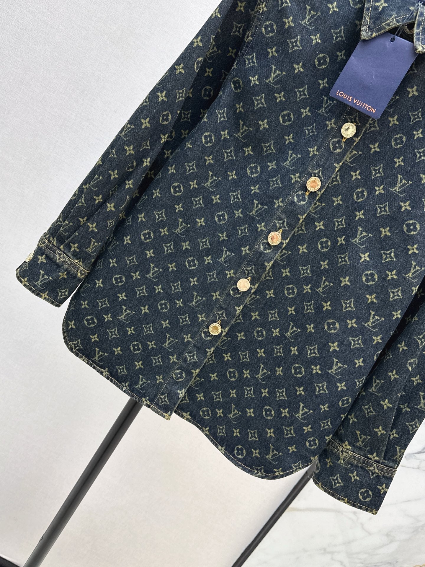 Loui* 25fw denim shirt