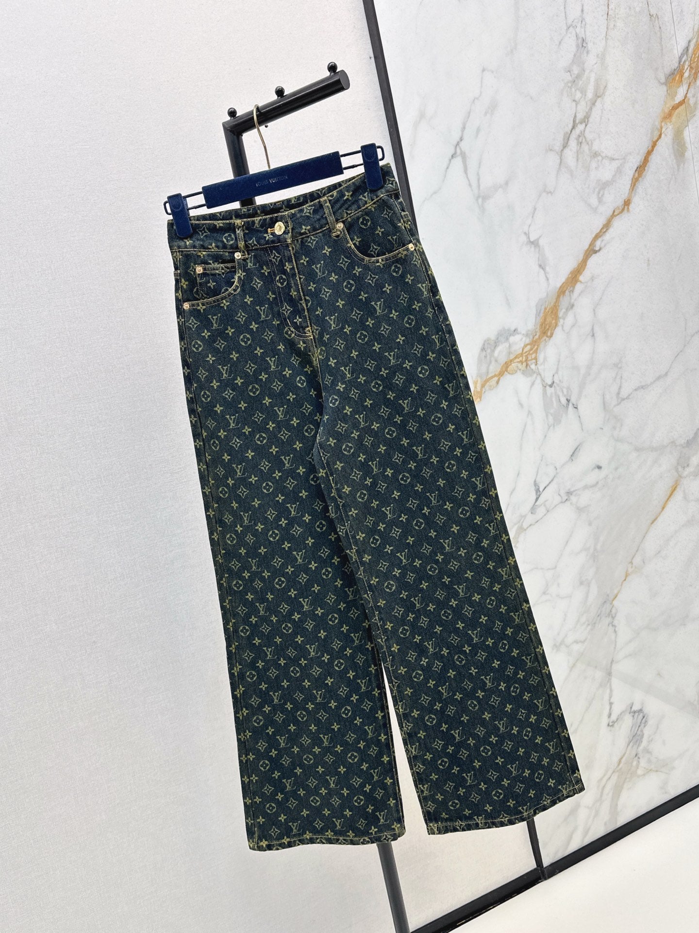 Loui* 25fw denim jeans