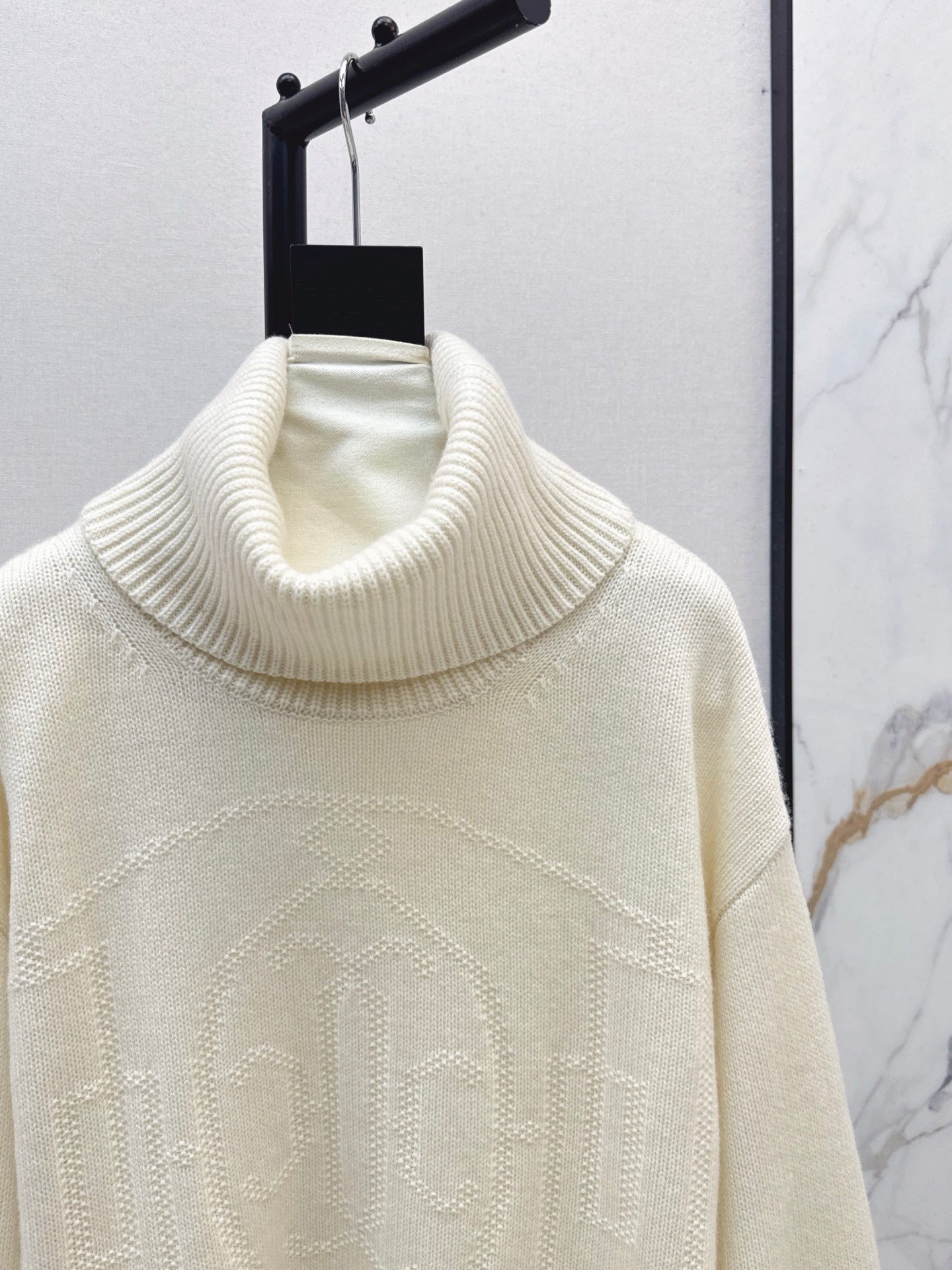 Herm* 25fw cashmere sweater