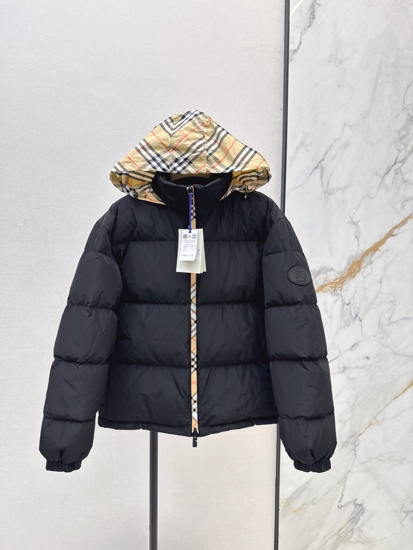 Bur* 25fw down jacket