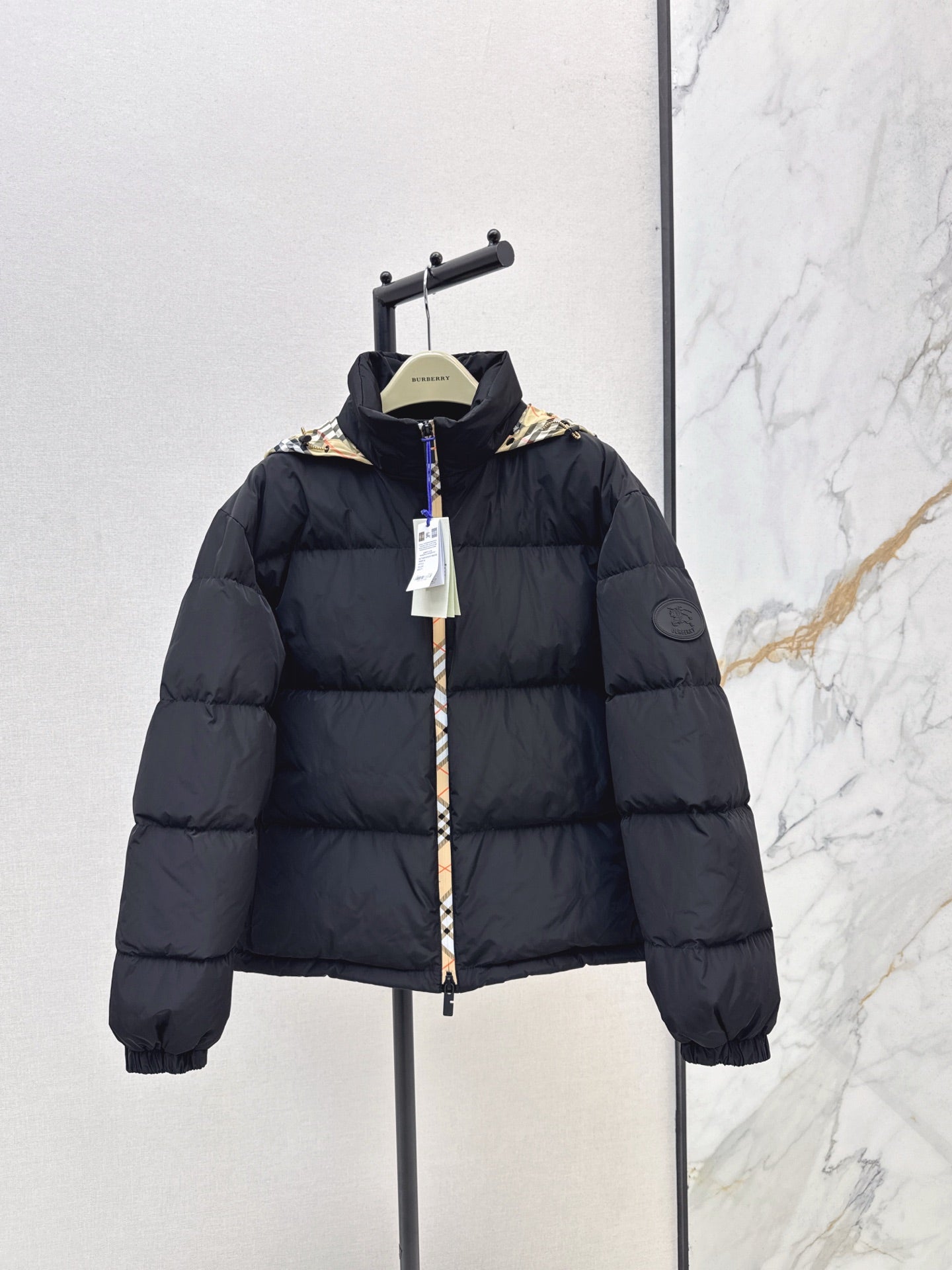 Bur* 25fw down jacket
