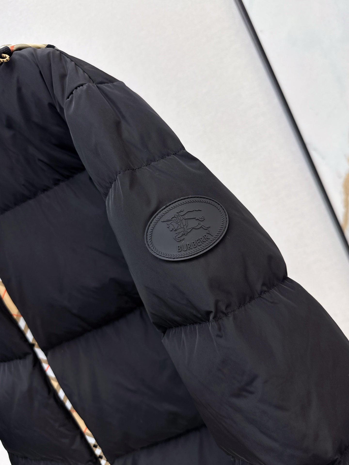Bur* 25fw down jacket