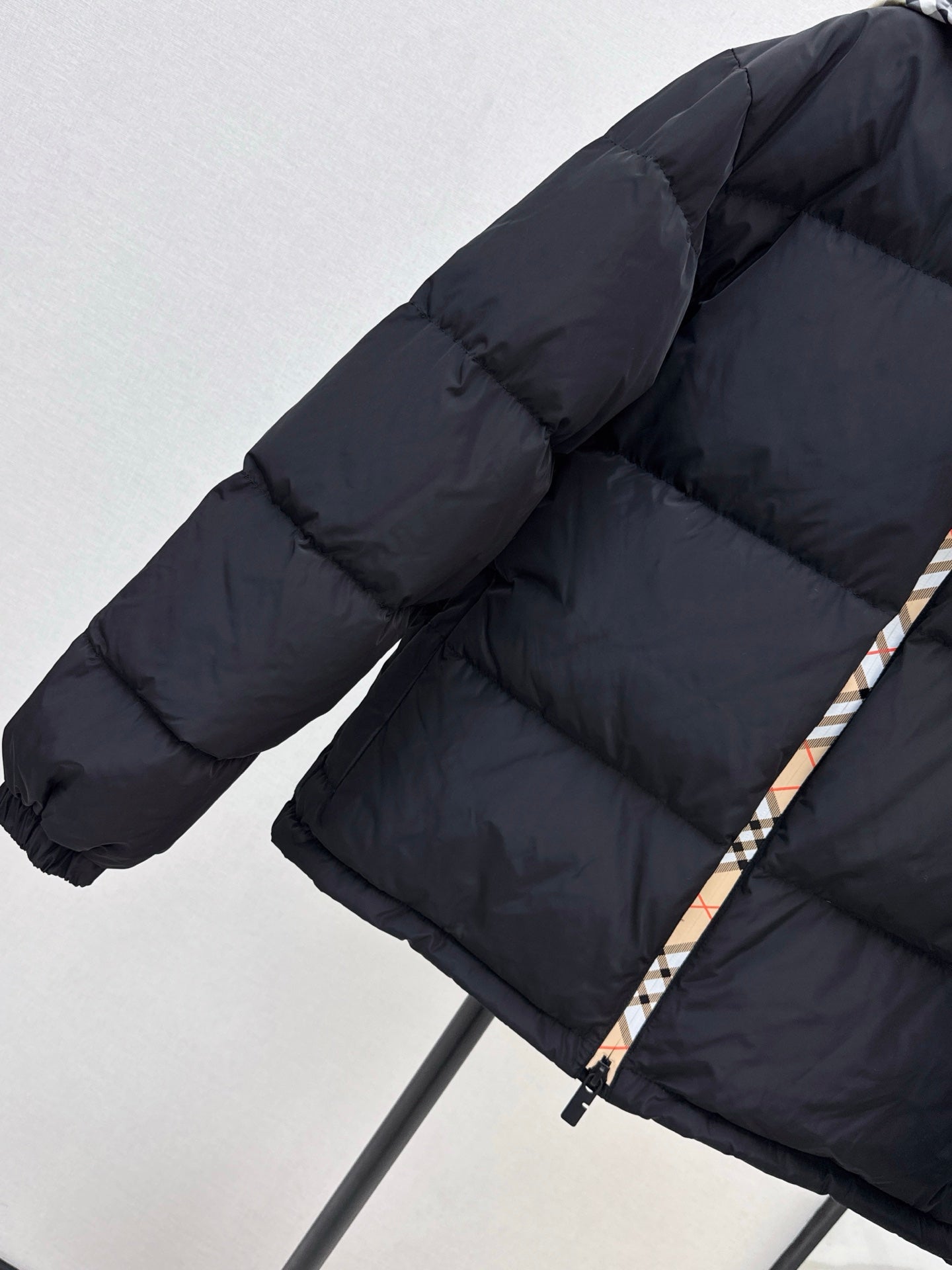 Bur* 25fw down jacket