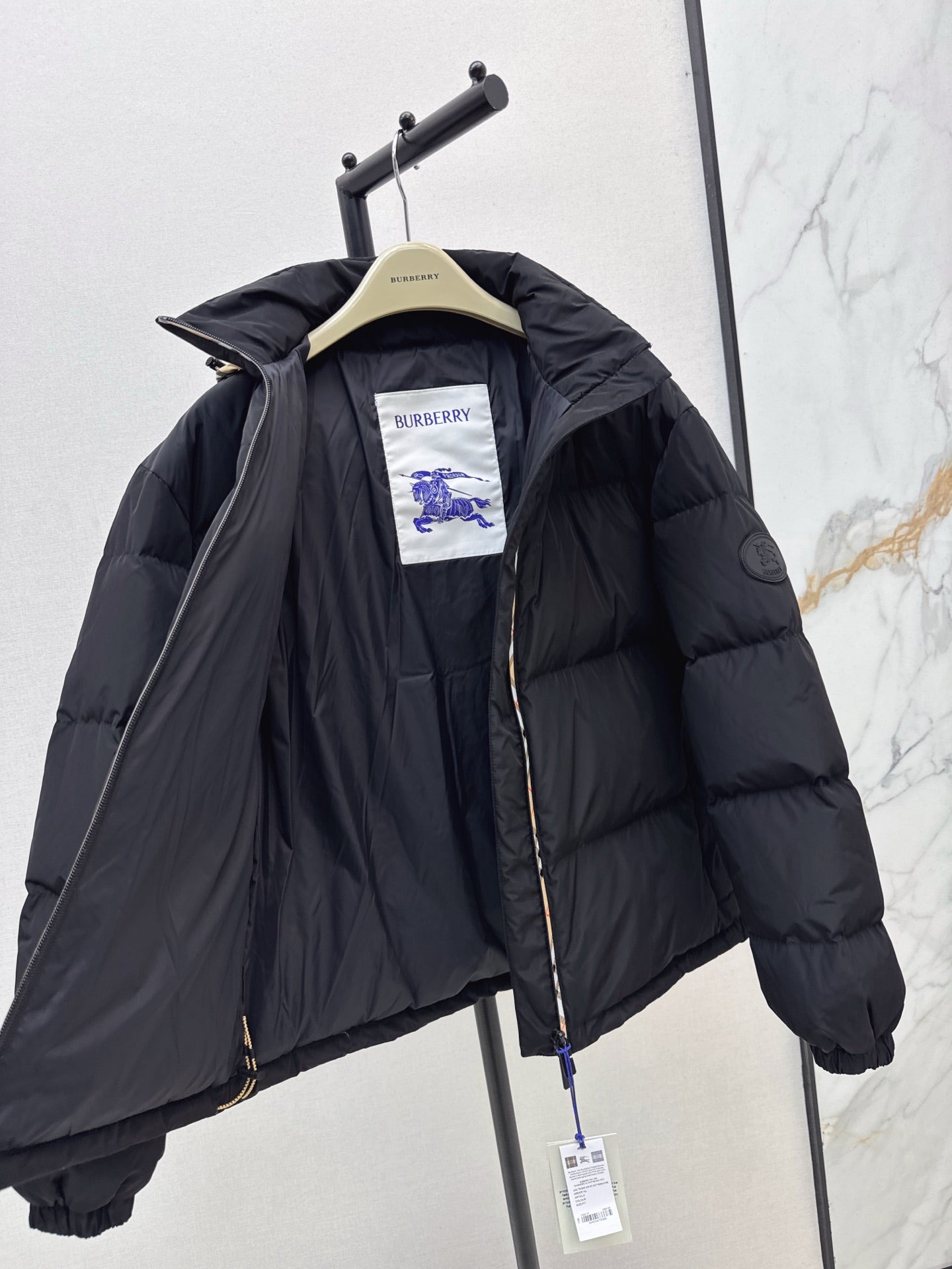 Bur* 25fw down jacket