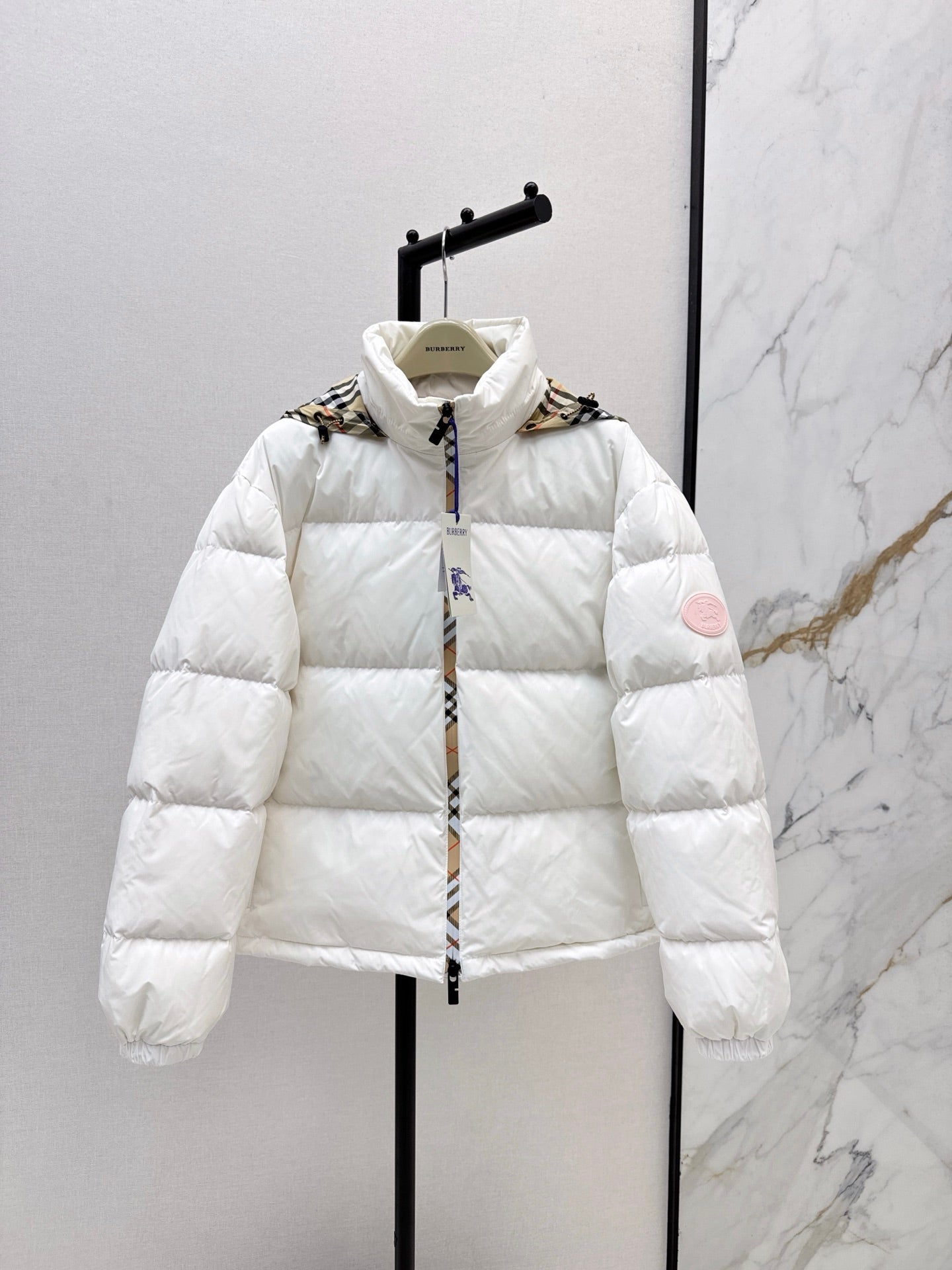 Bur* 25fw down jacket