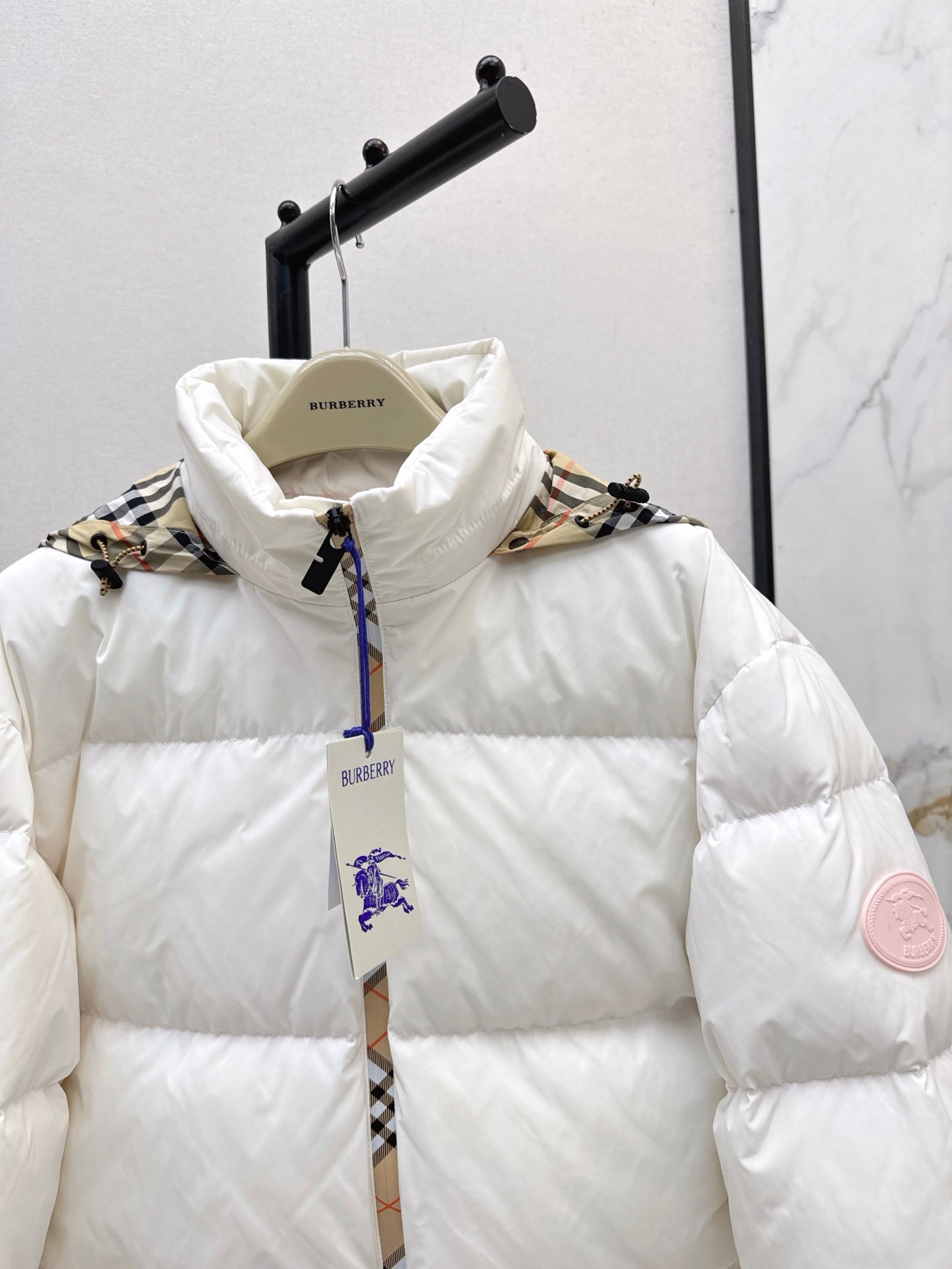 Bur* 25fw down jacket