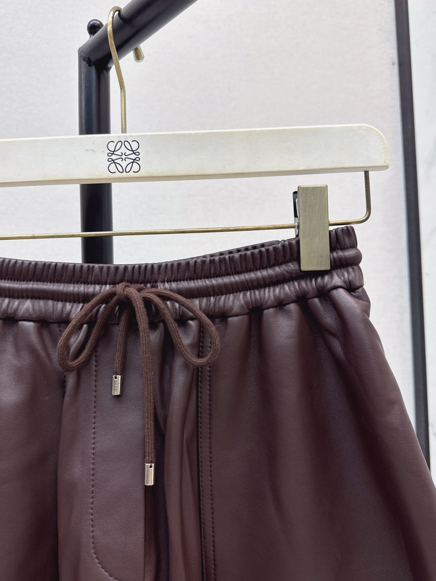 Loew* 25fw sheepskin short