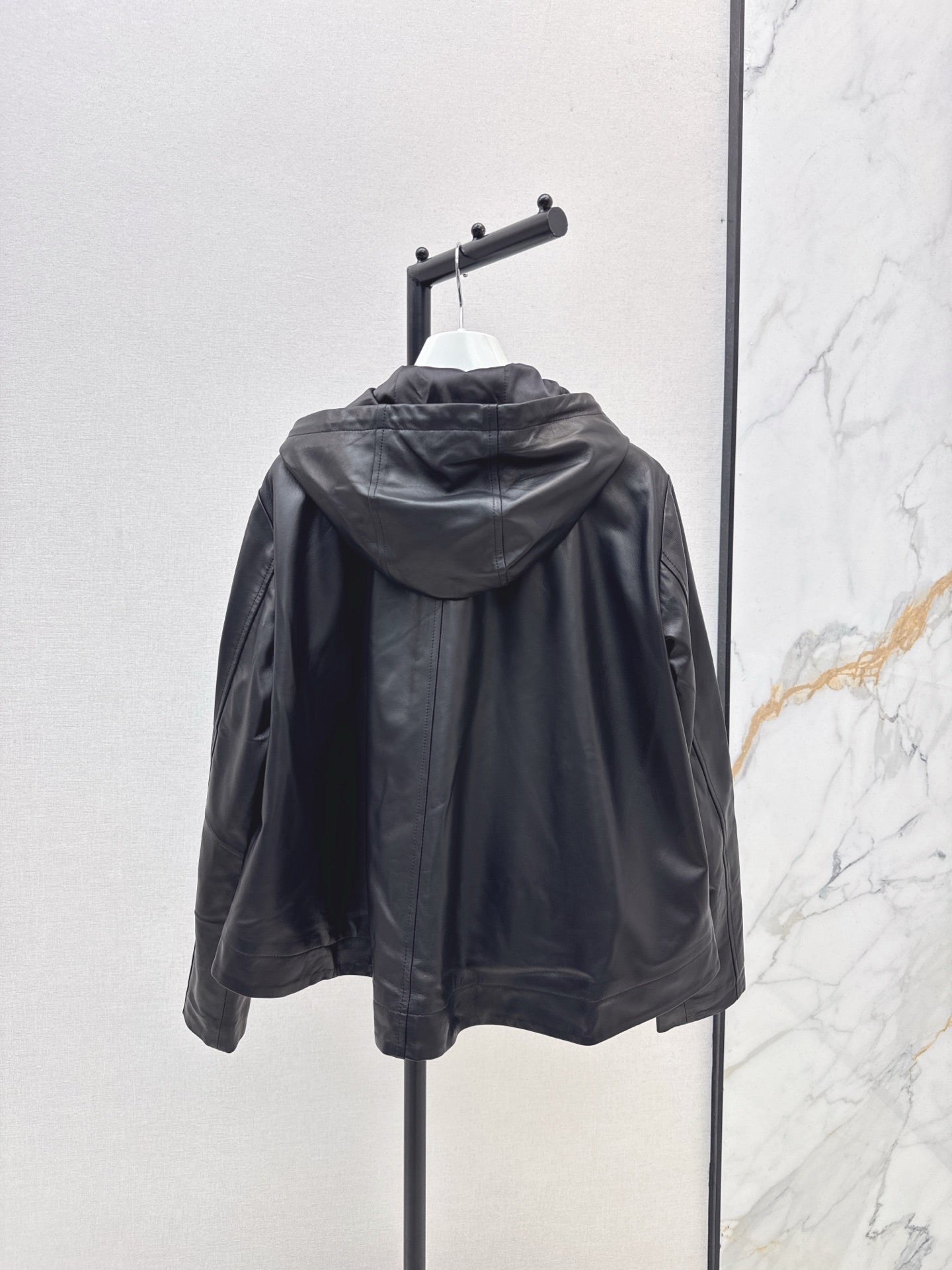 Loew* 25fw sheepskin jacket