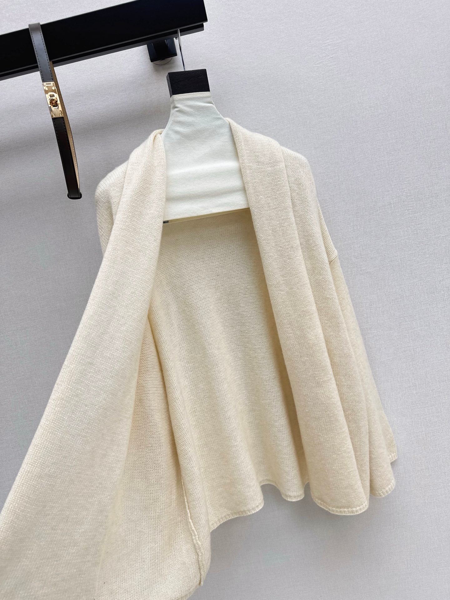 Herm* 25fw wool cardigan