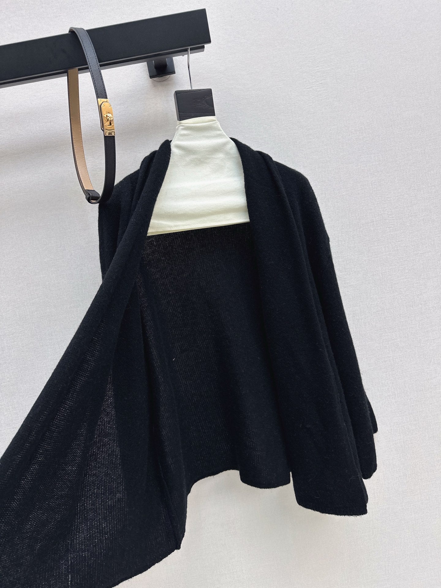 Herm* 25fw wool cardigan