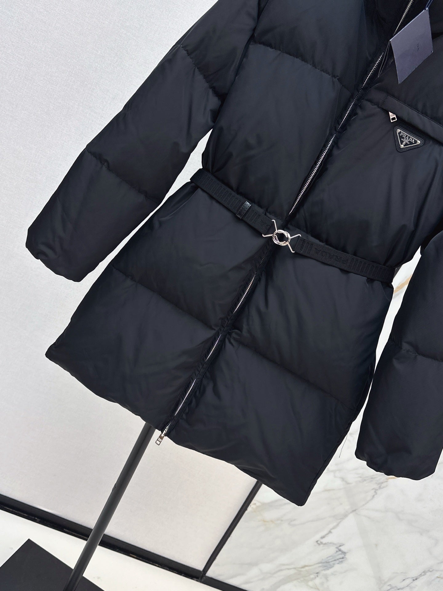 Pra* 25fw  down jacket