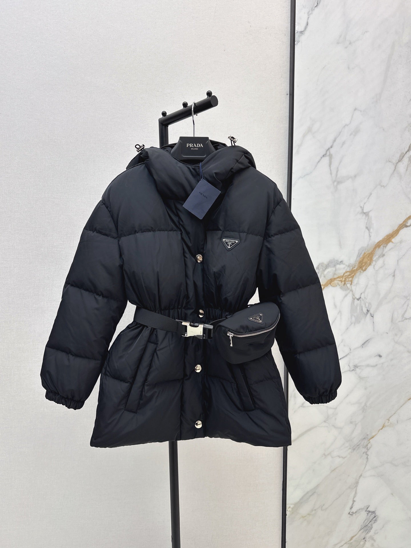 Pra* 25fw  down jacket