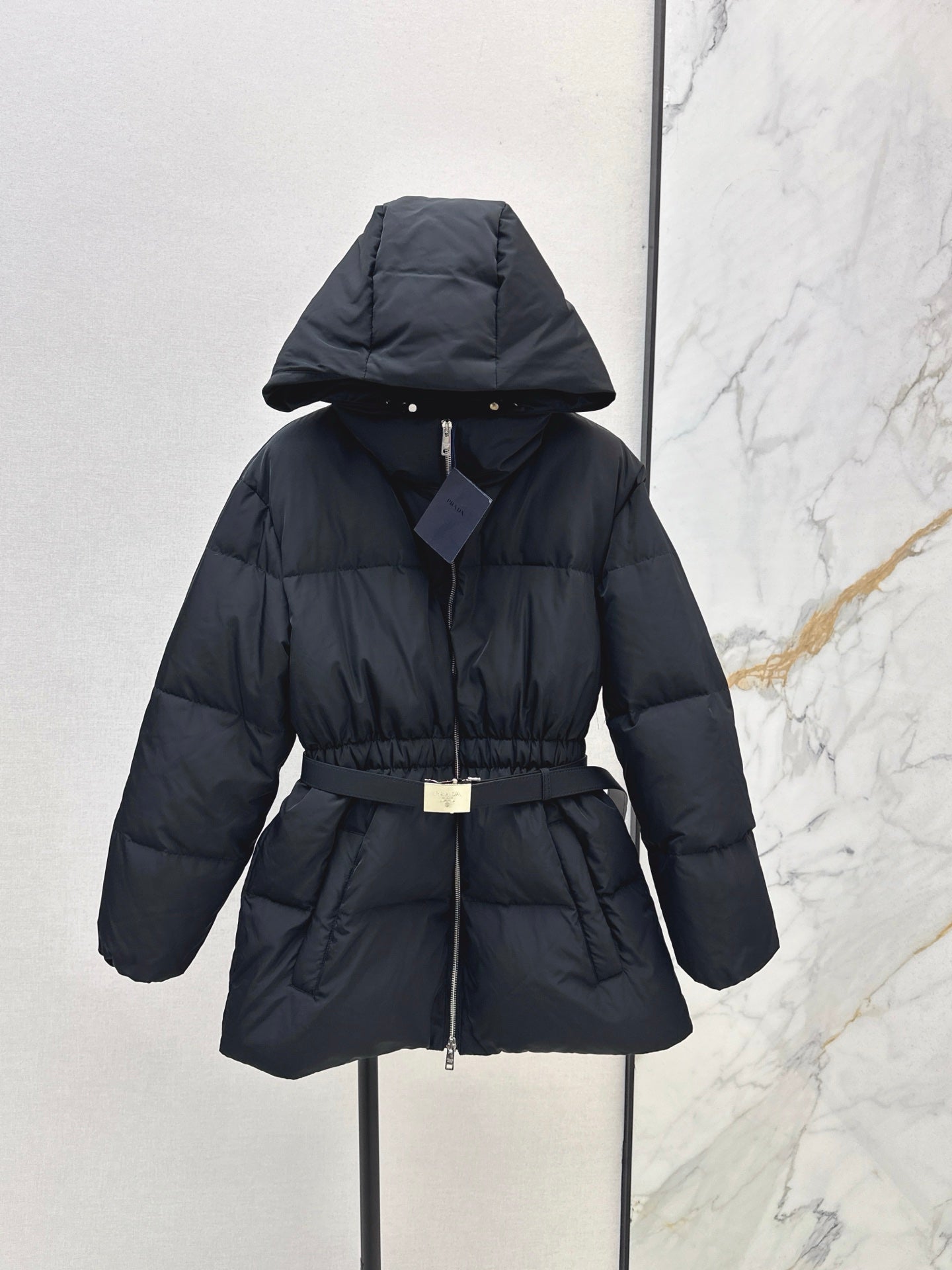 Pra* 25fw  down jacket