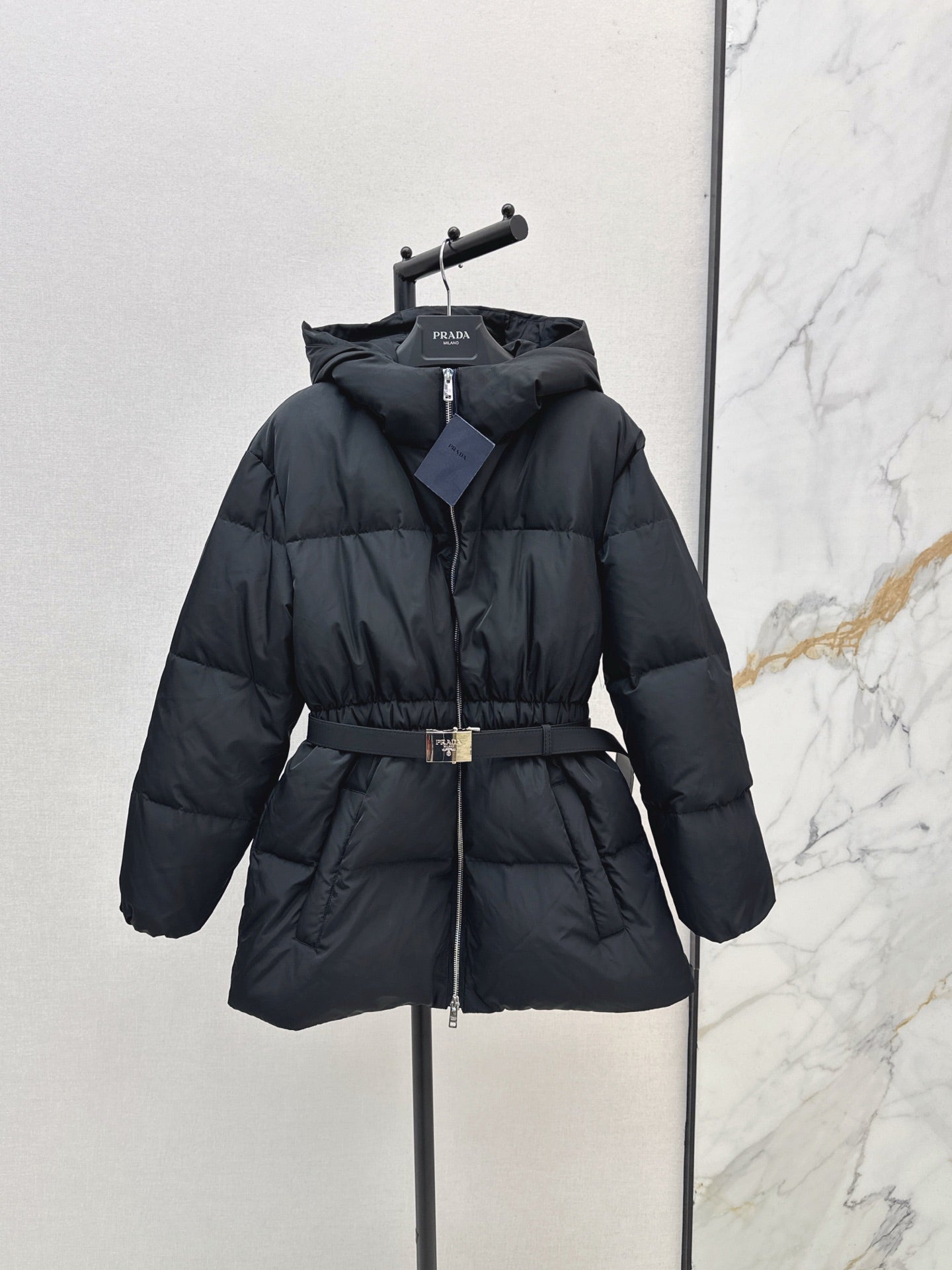 Pra* 25fw  down jacket