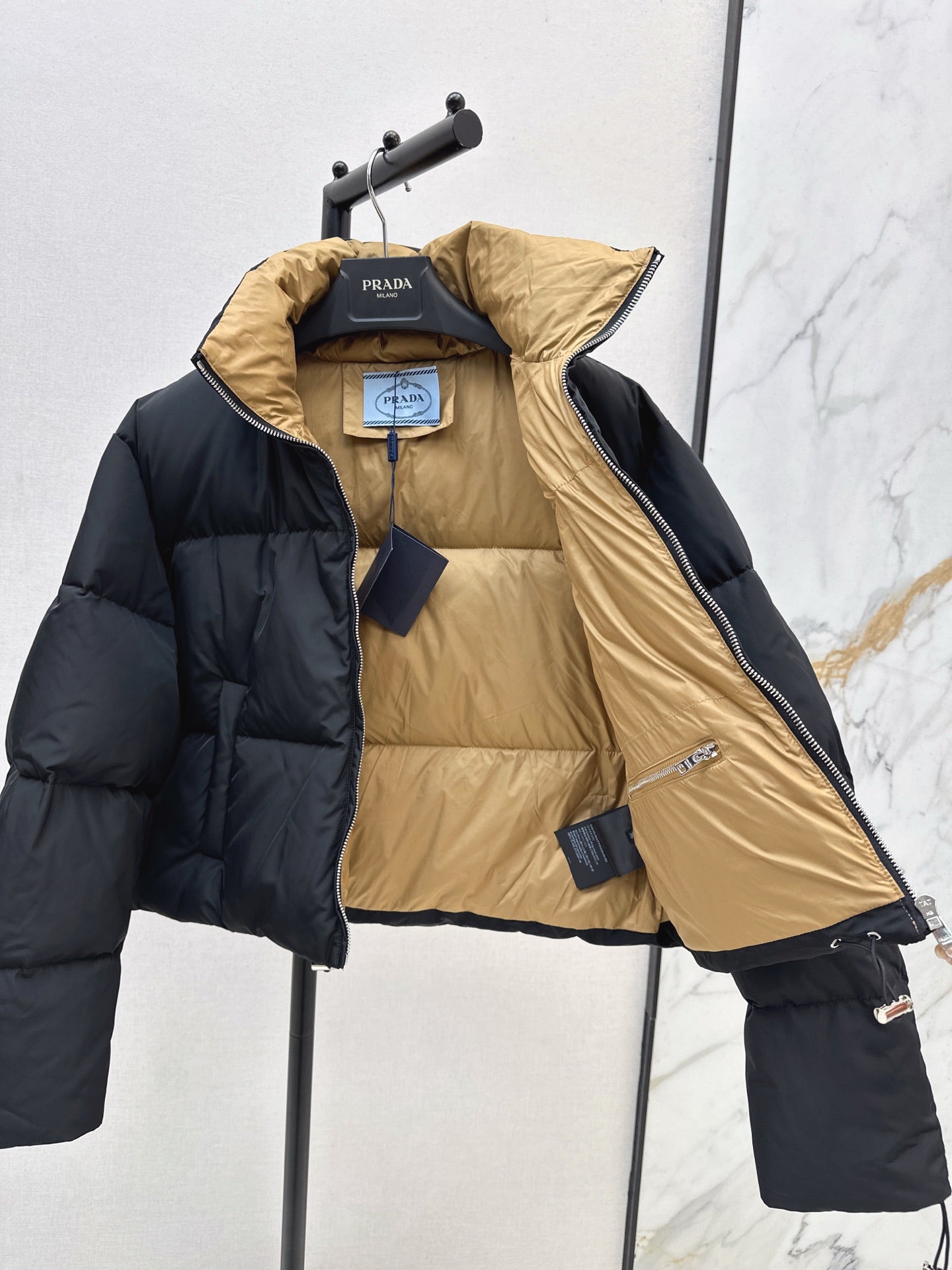 Pra* 25fw  down jacket