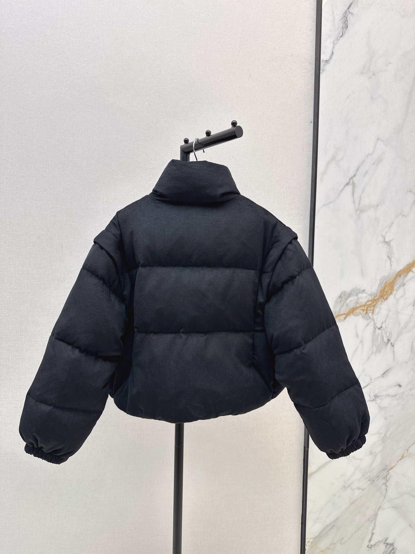 Pra* 25fw  down jacket