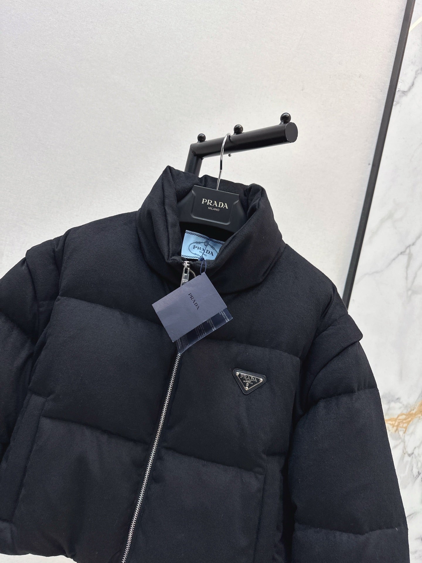 Pra* 25fw  down jacket