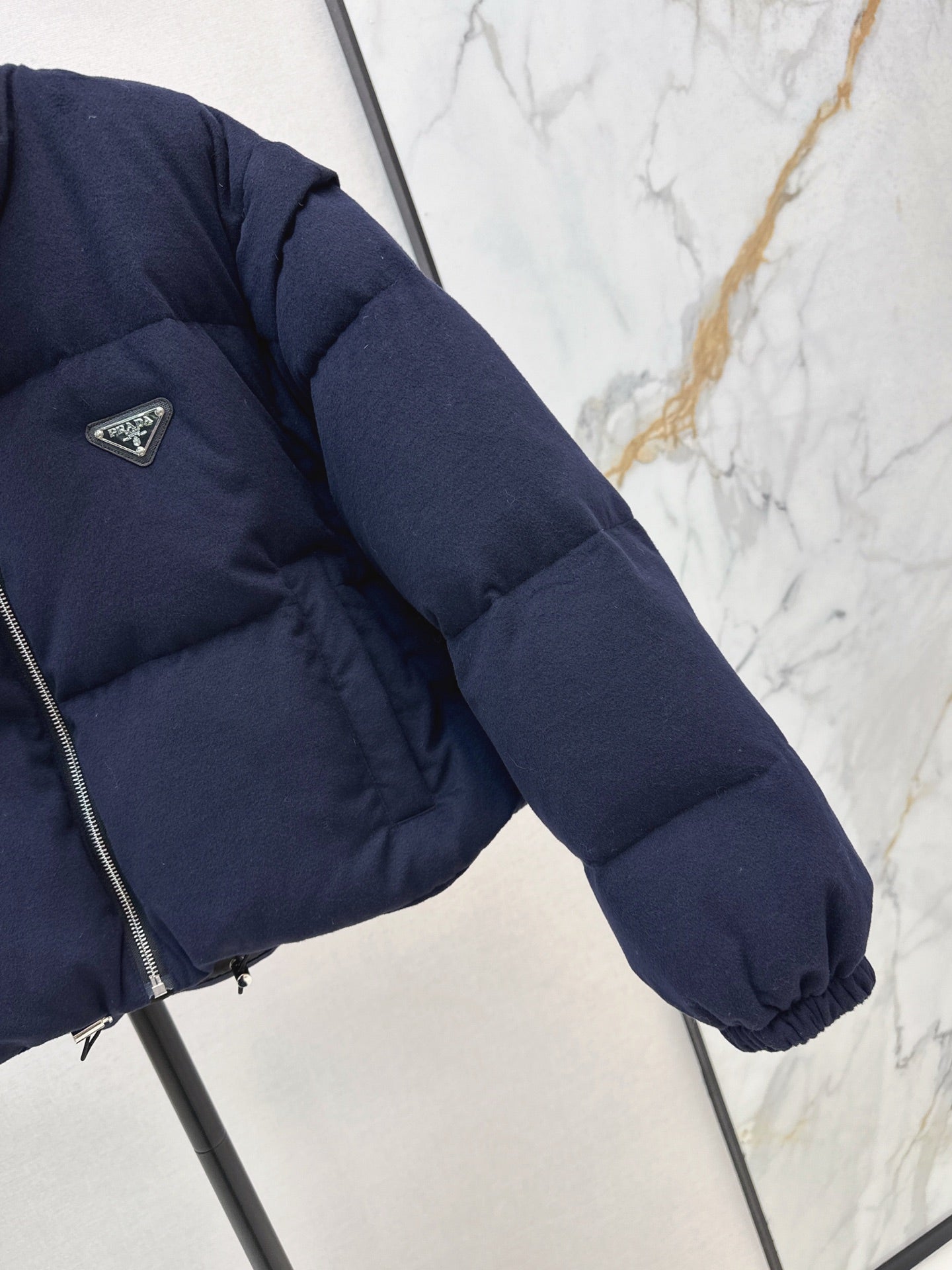 Pra* 25fw  down jacket