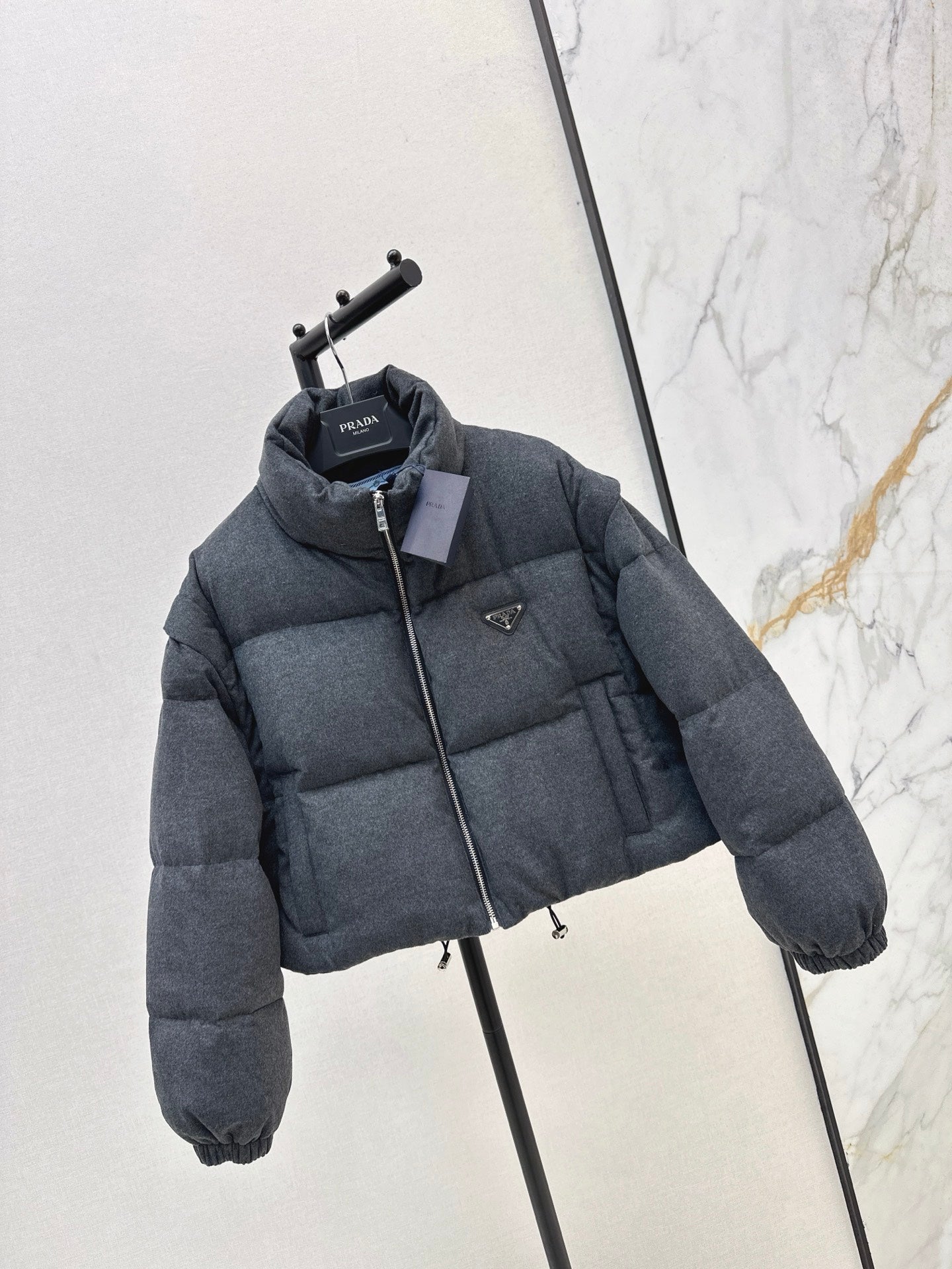 Pra* 25fw  down jacket