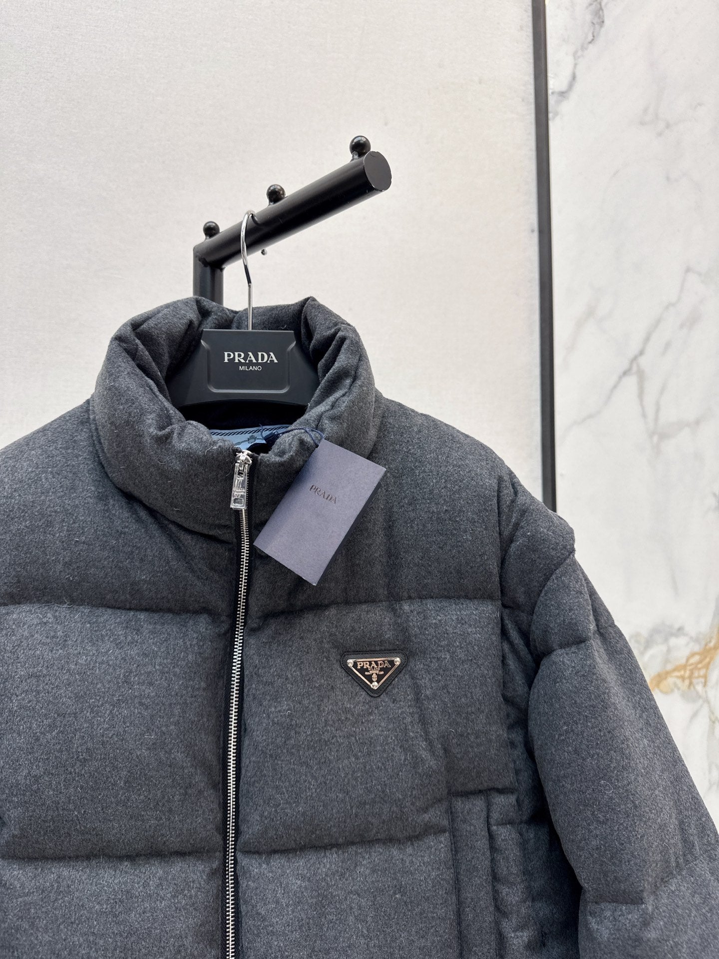 Pra* 25fw  down jacket