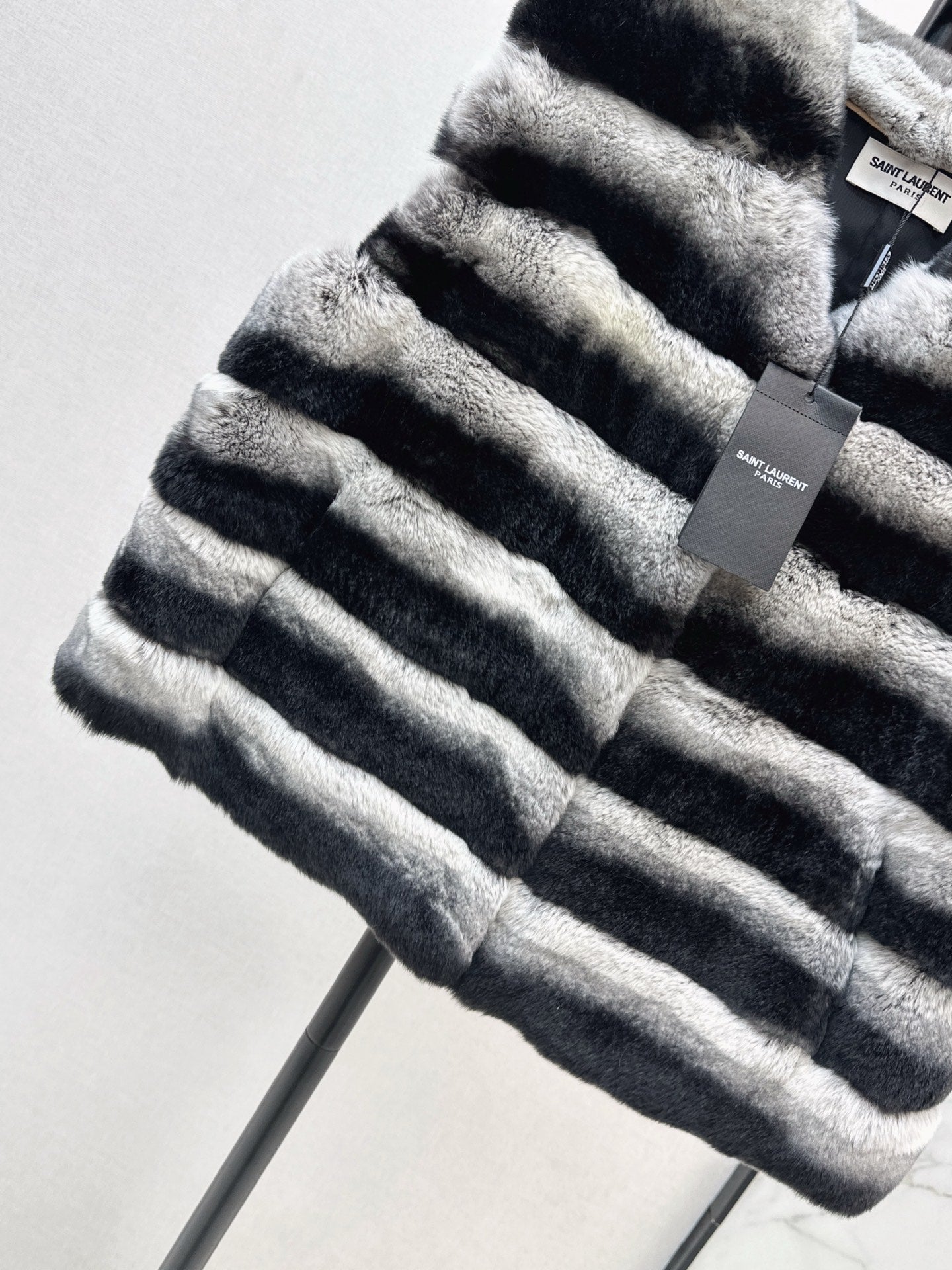 YS* 25fw rabbit fur vest set