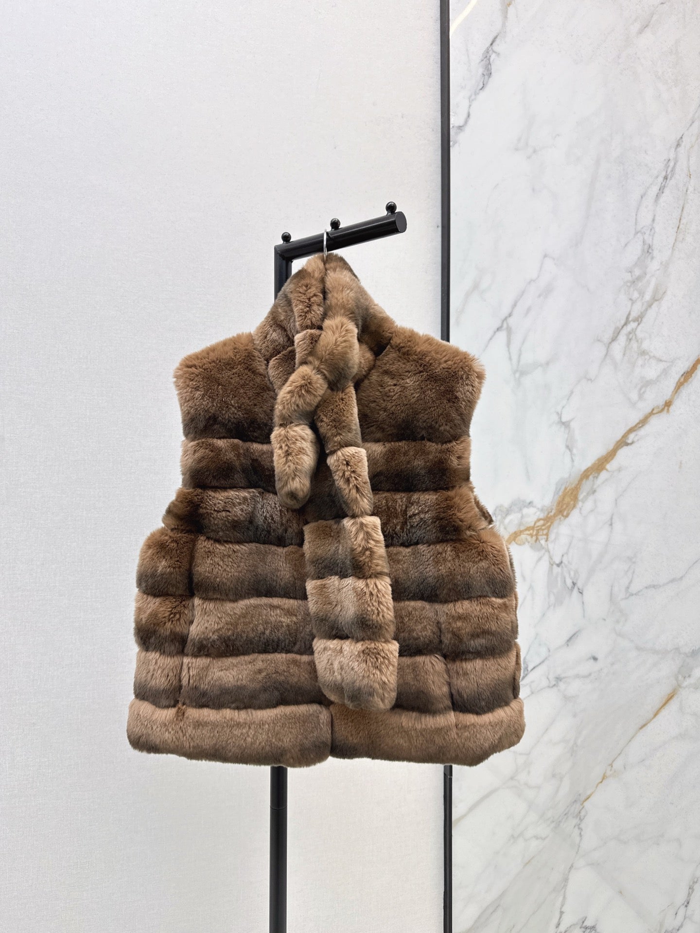 YS* 25fw rabbit fur vest set