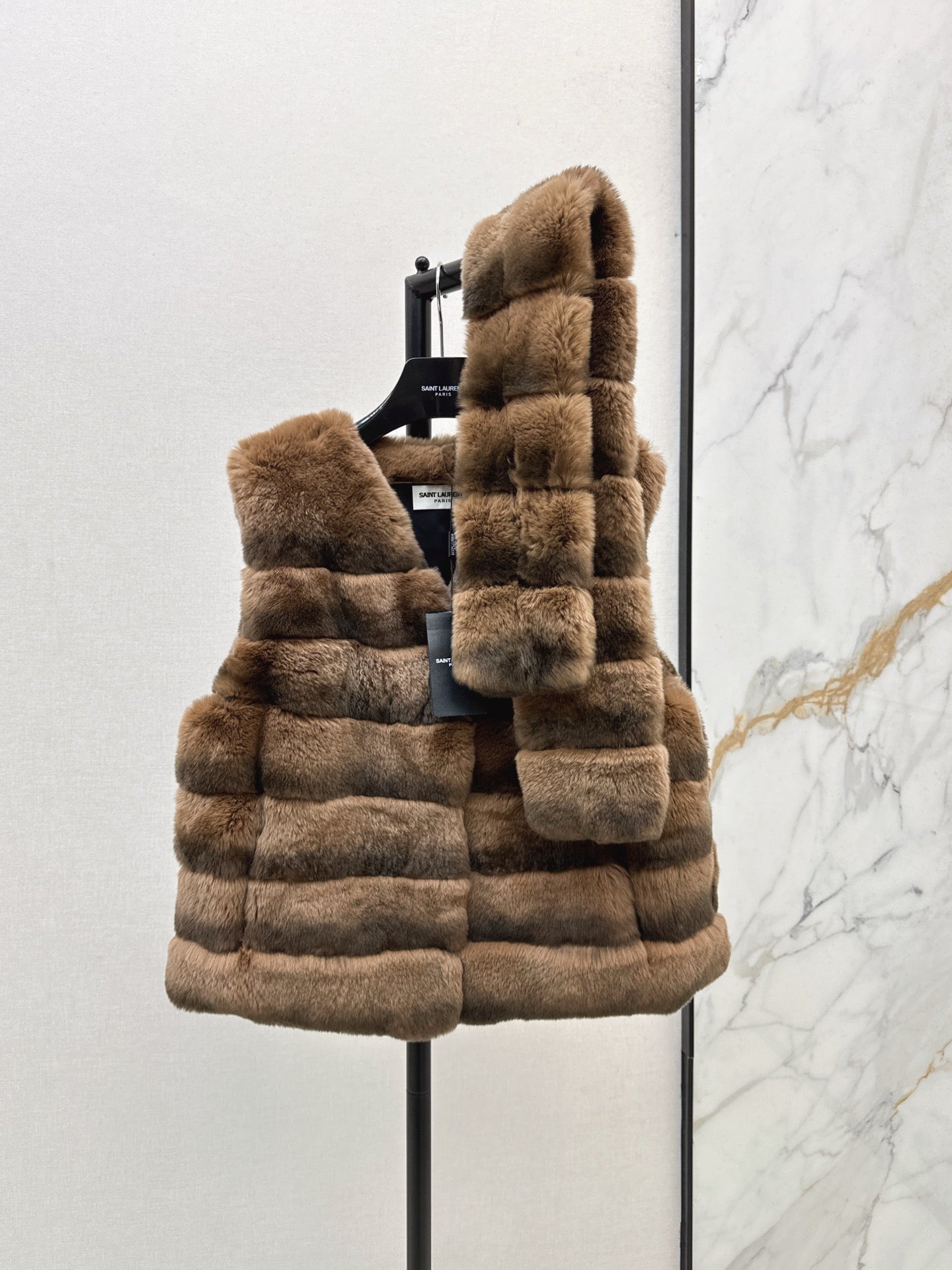 YS* 25fw rabbit fur vest set