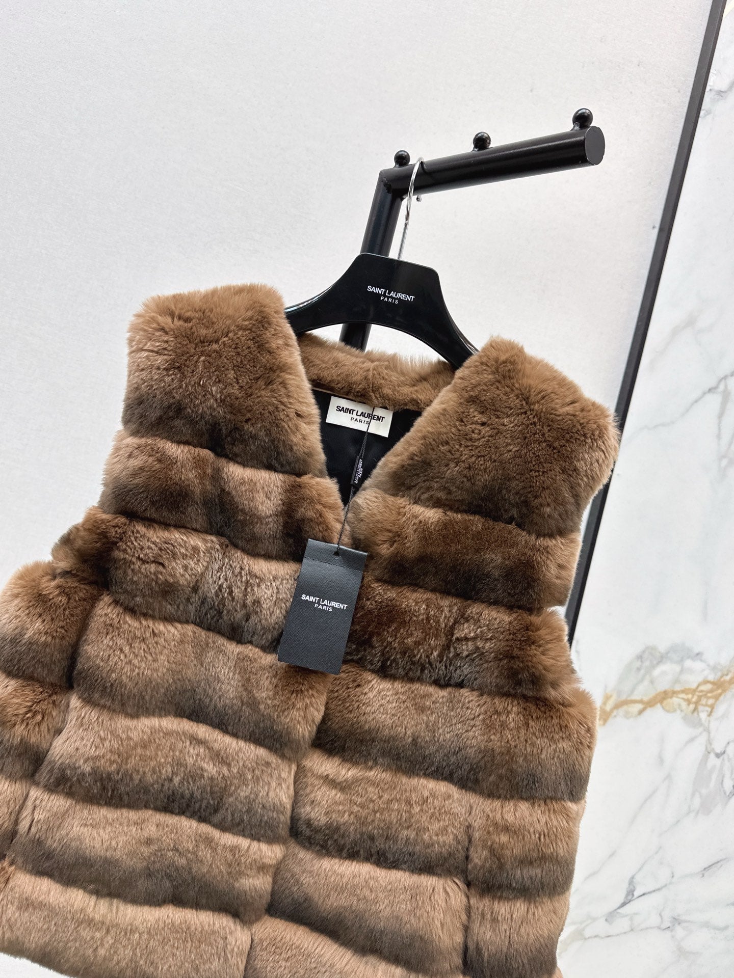 YS* 25fw rabbit fur vest set