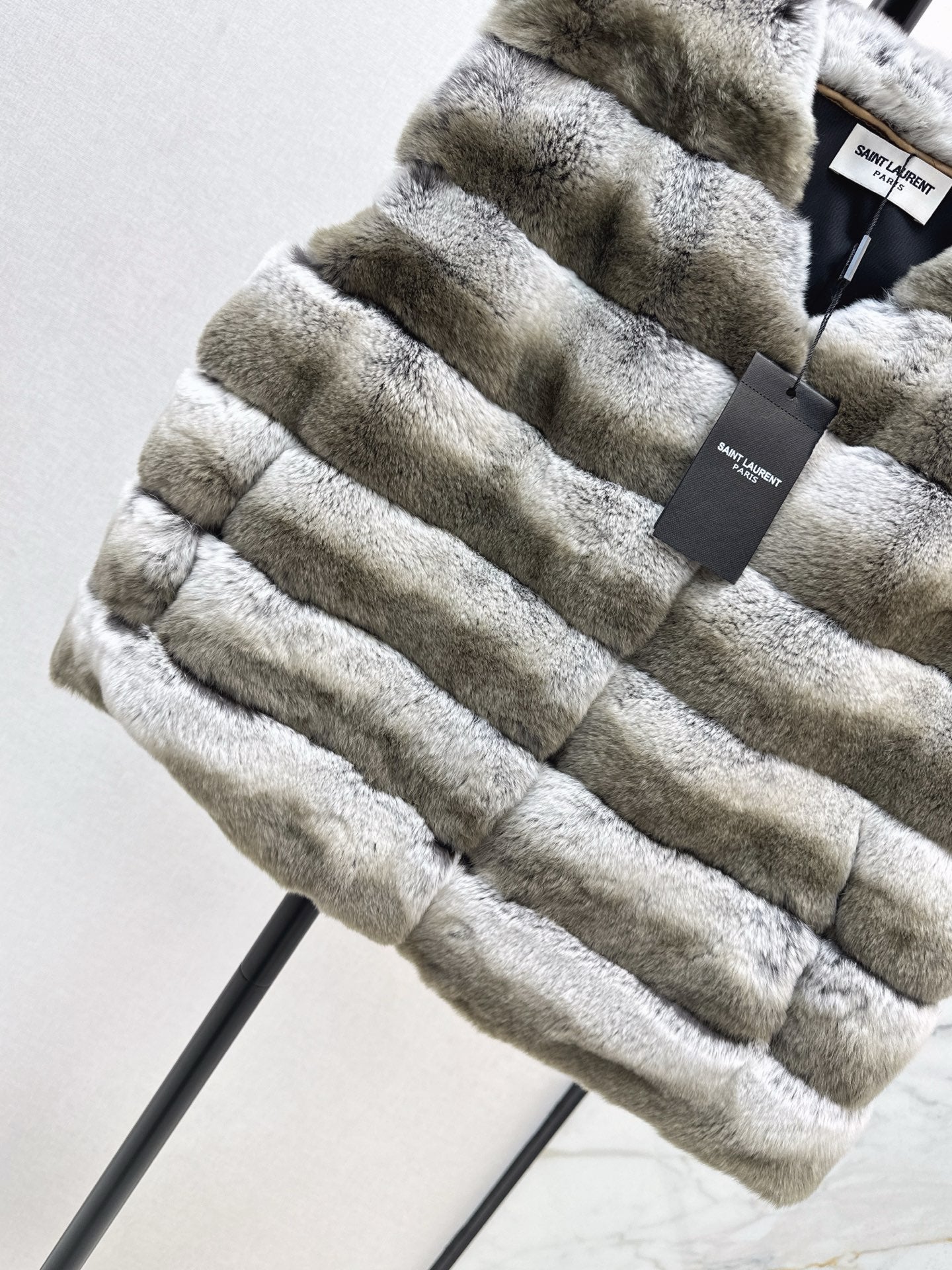 YS* 25fw rabbit fur vest set