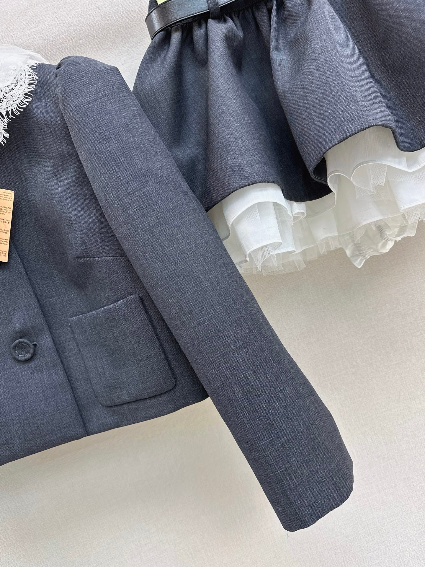 M*u 25fw wool lace suit